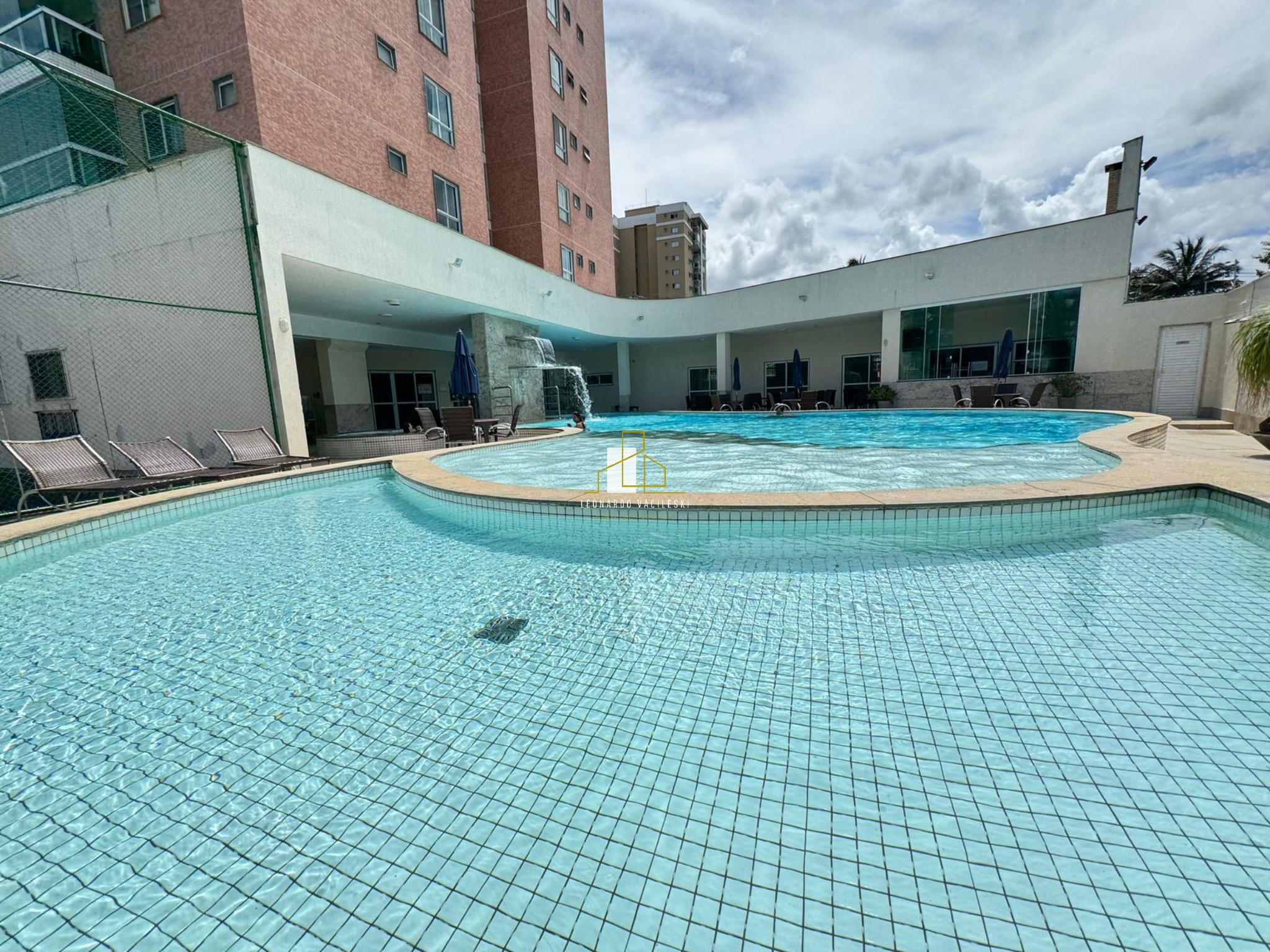 Apartamento à venda com 3 quartos, 144m² - Foto 28