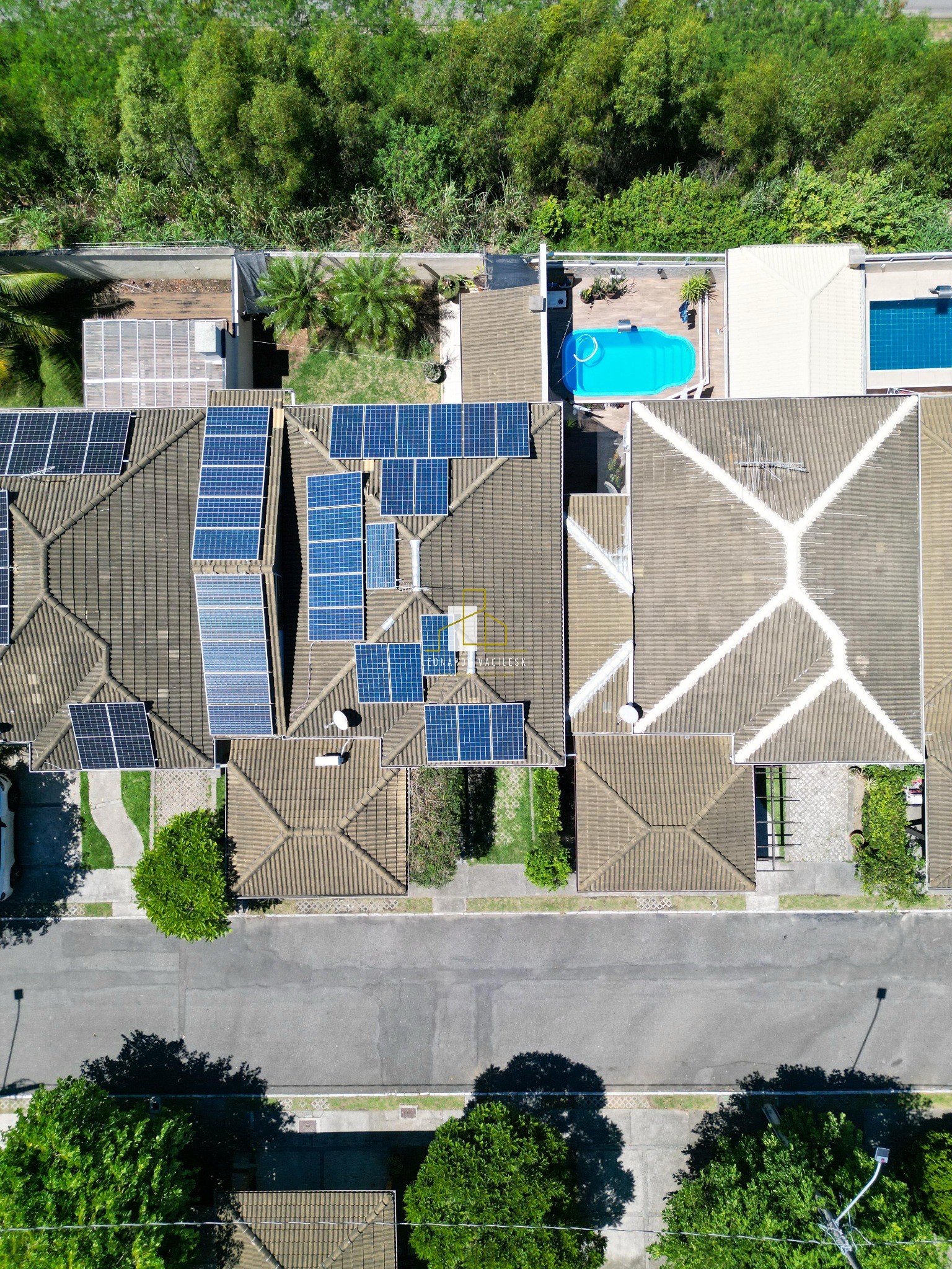 Casa, 5 quartos, 240 m² - Foto 3