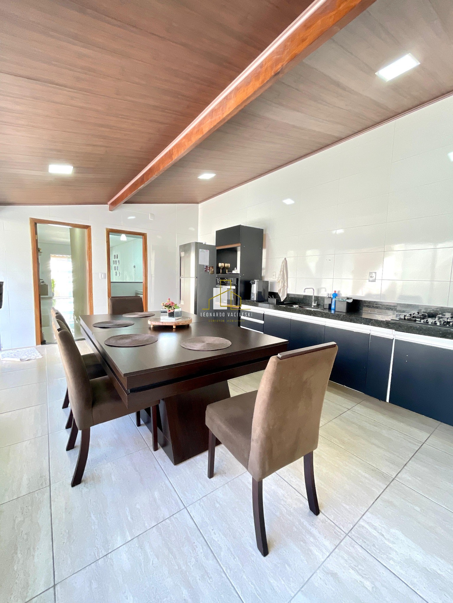 Casa, 2 quartos, 200 m² - Foto 7