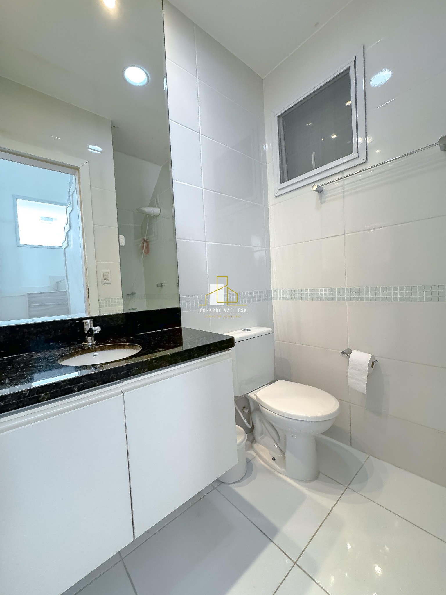 Casa à venda com 3 quartos, 127m² - Foto 10