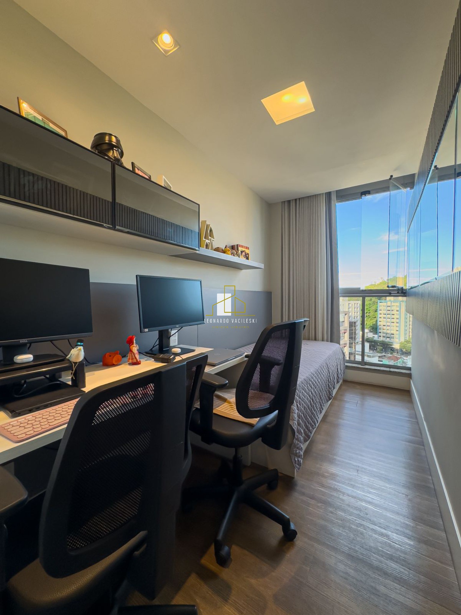 Apartamento à venda com 3 quartos, 76m² - Foto 15