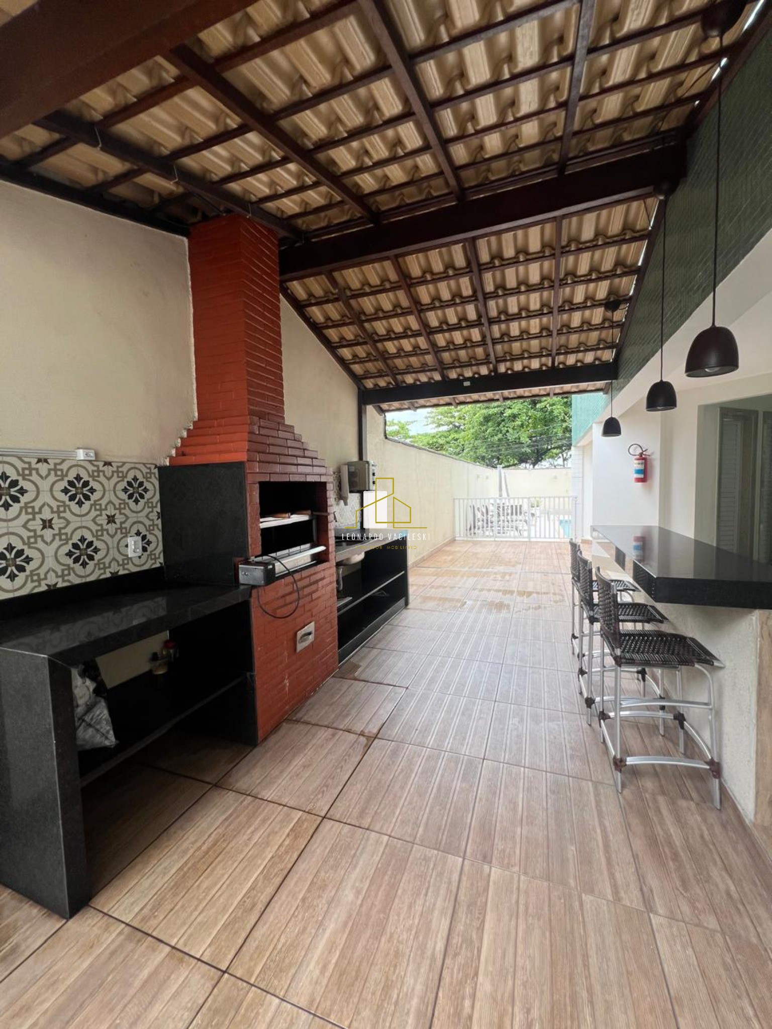 Apartamento, 3 quartos, 100 m² - Foto 2