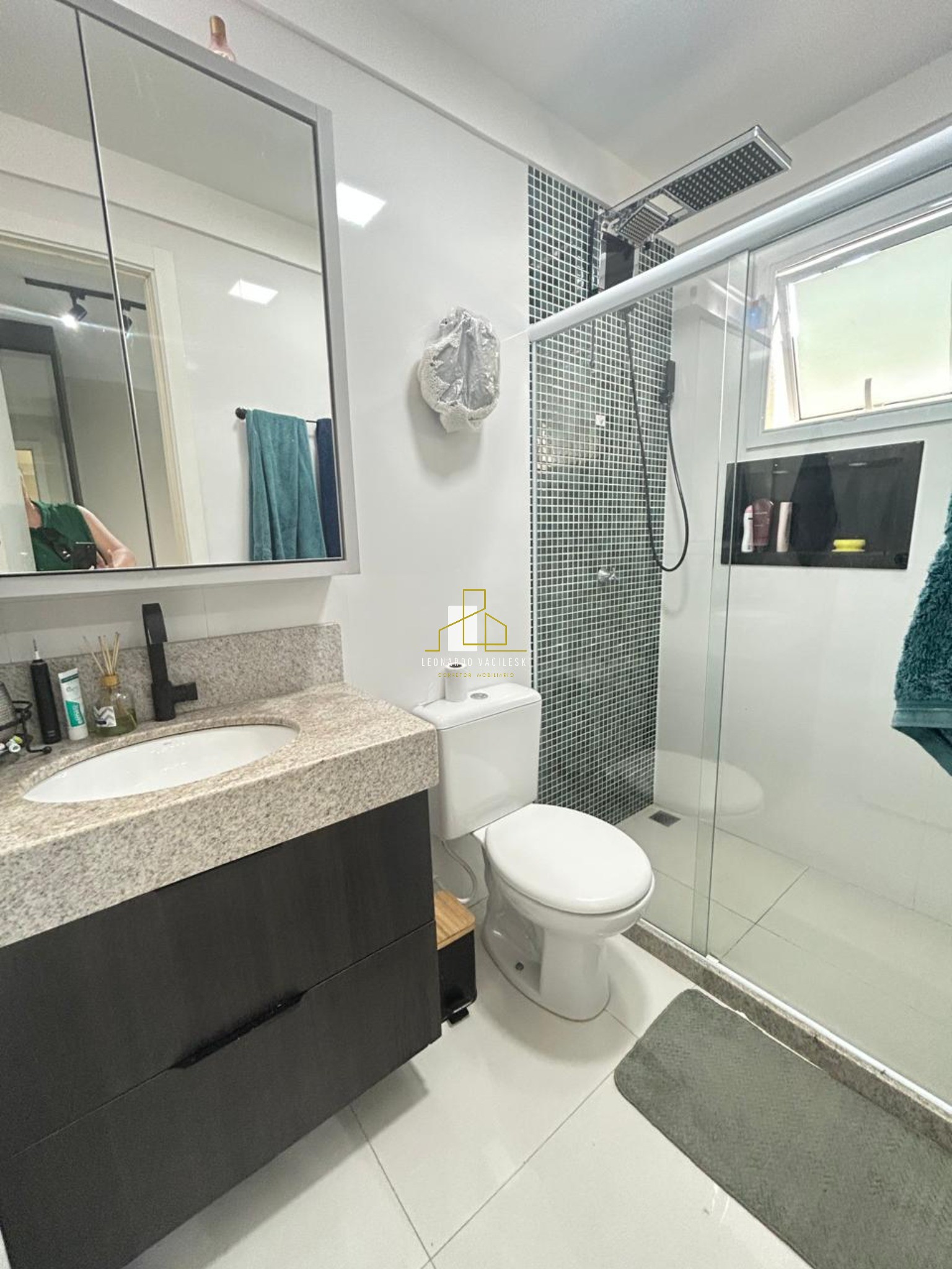 Casa à venda com 4 quartos, 175m² - Foto 11