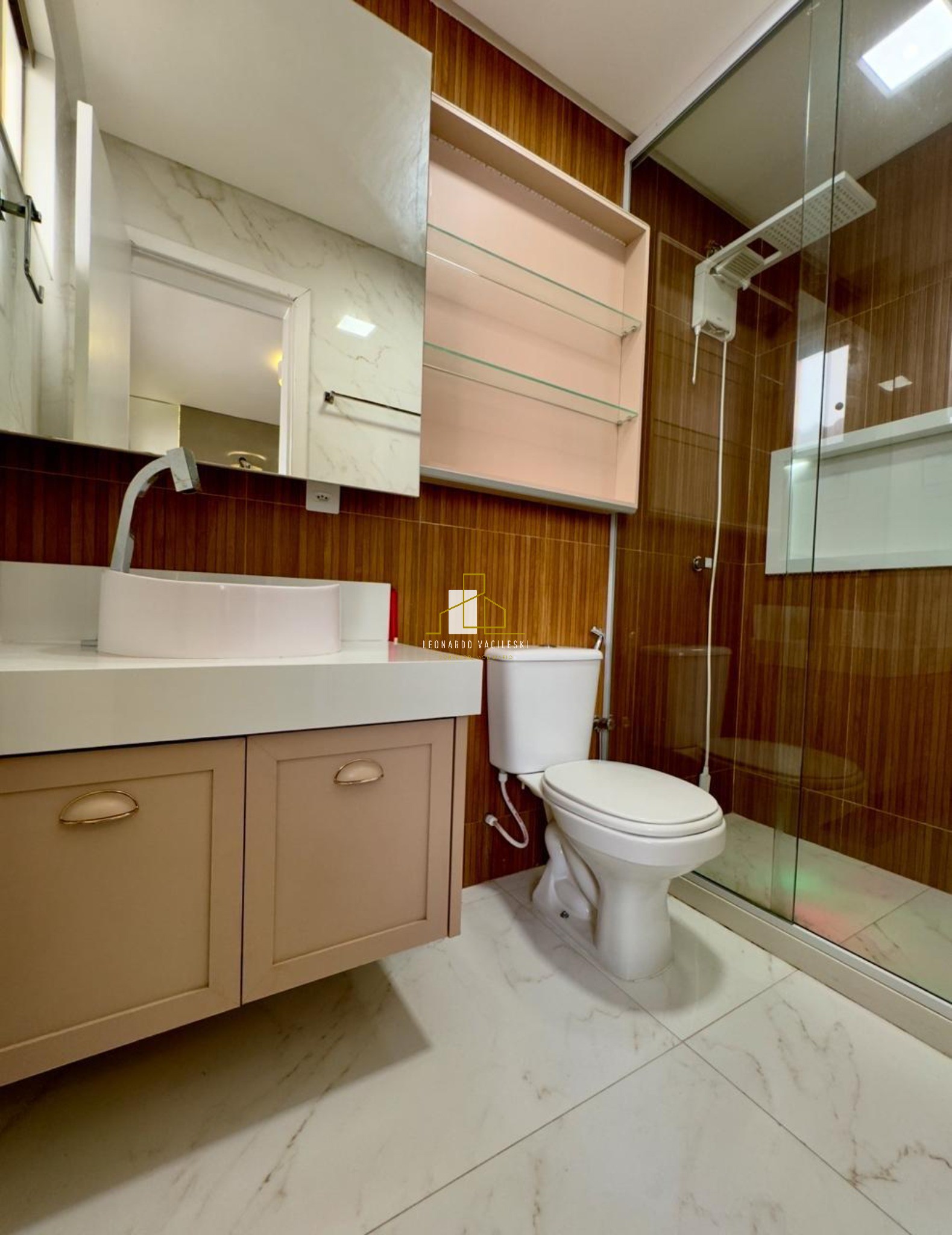 Casa à venda com 3 quartos, 200m² - Foto 6