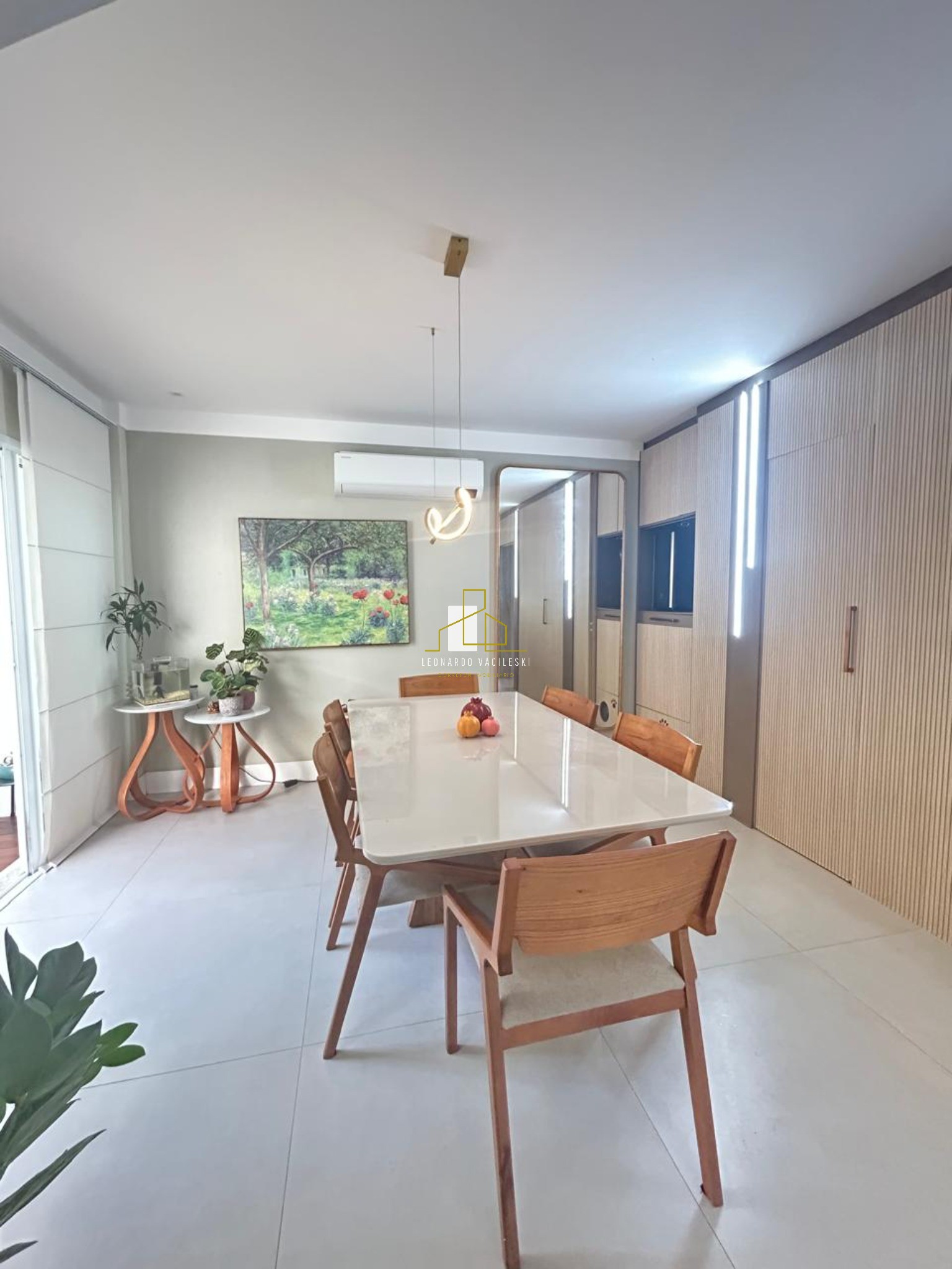 Casa à venda com 4 quartos, 175m² - Foto 4