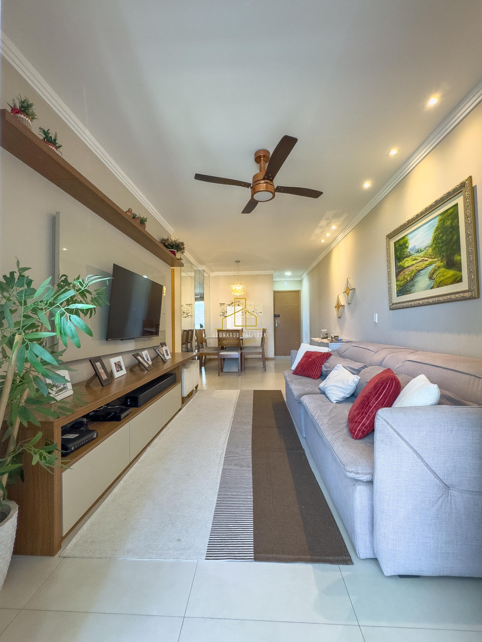 Apartamento à venda com 4 quartos, 115m² - Foto 1