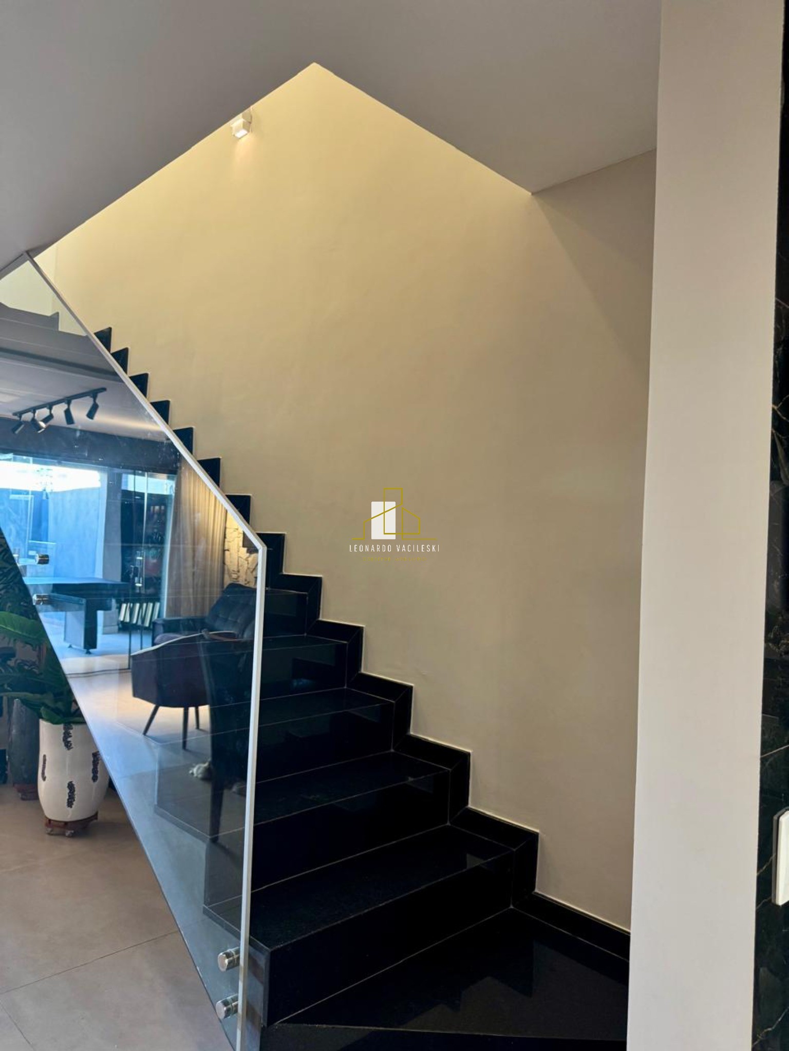 Casa à venda com 3 quartos, 215m² - Foto 9