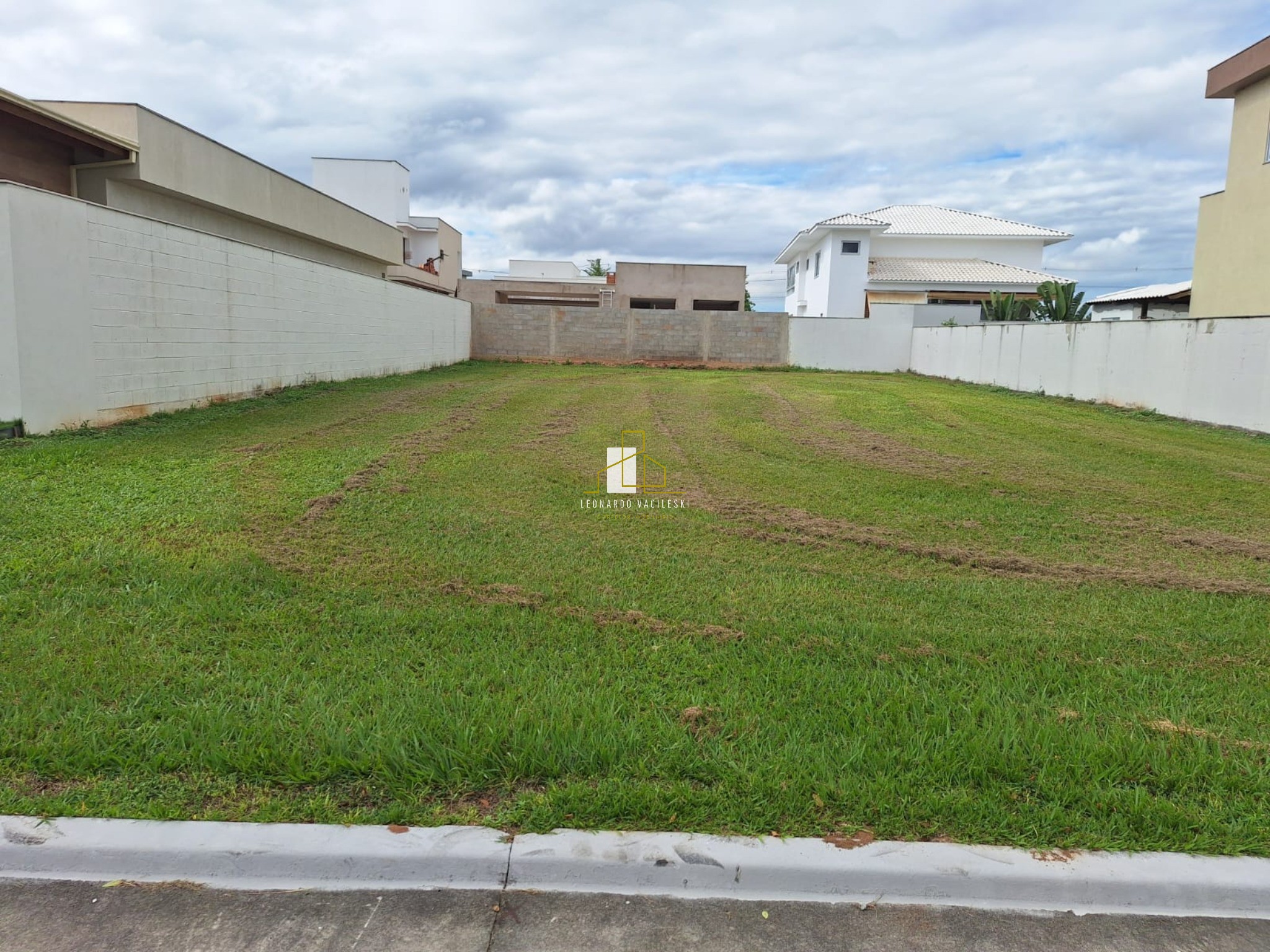 Loteamento e Condomínio, 497 m² - Foto 4