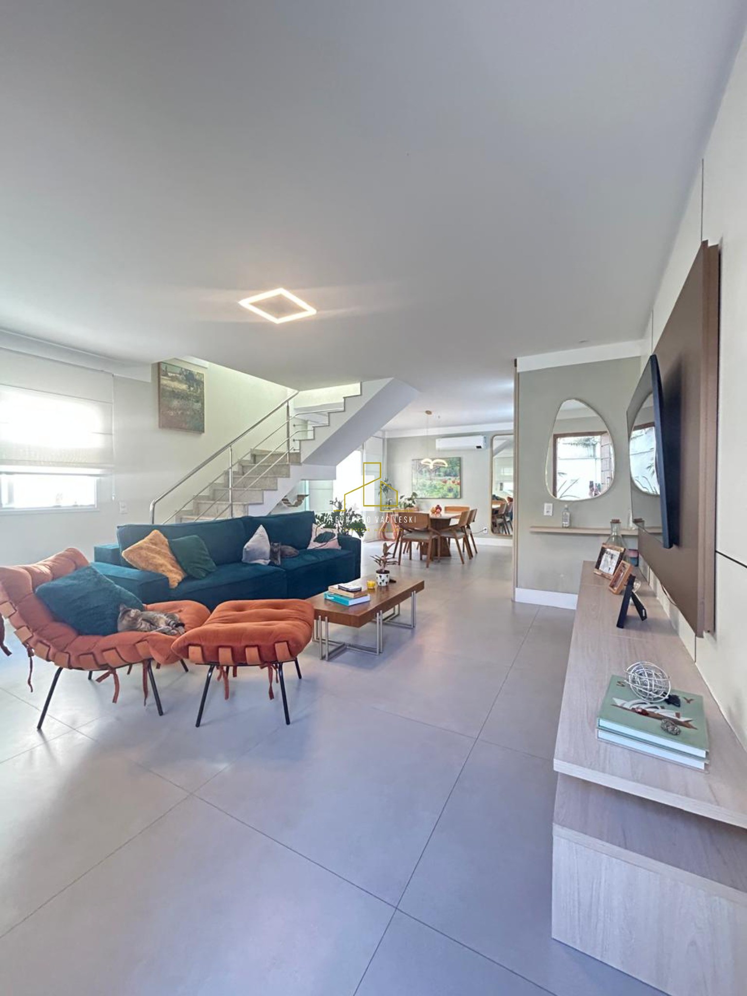 Casa à venda com 4 quartos, 175m² - Foto 3