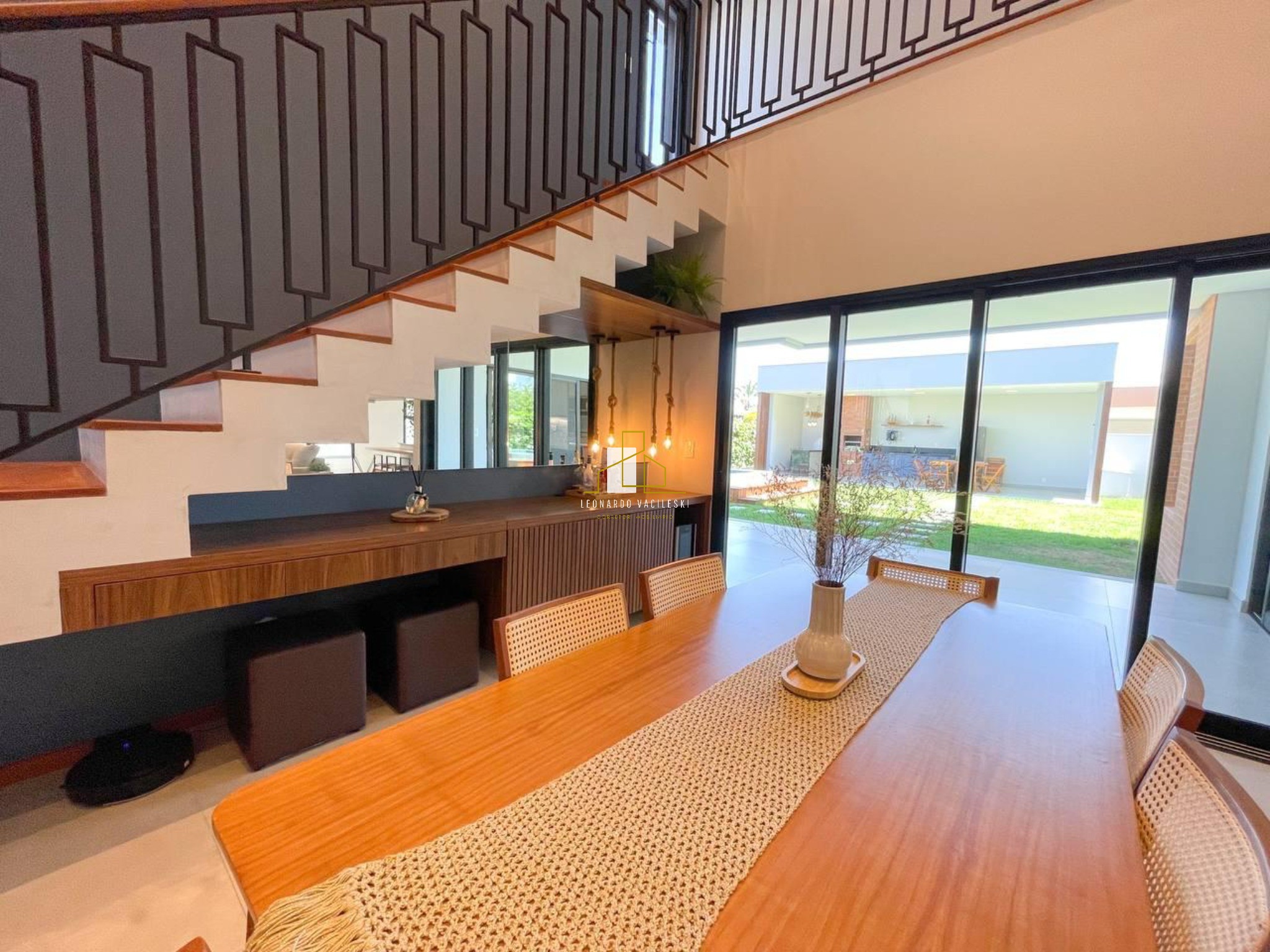 Casa à venda com 4 quartos, 562m² - Foto 7
