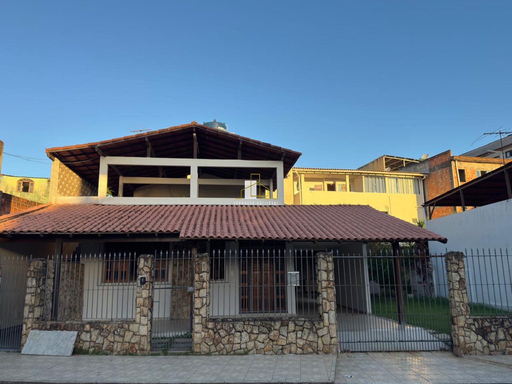 Casa, 3 quartos, 312 m² - Foto 1