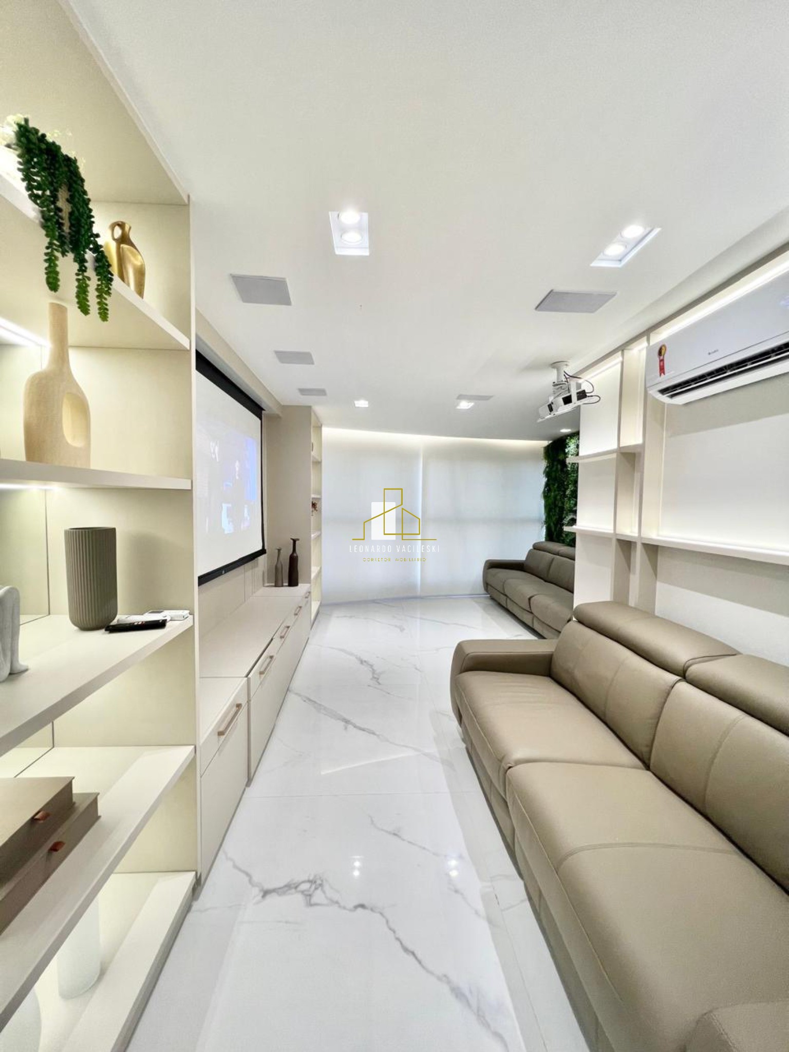 Cobertura à venda com 4 quartos, 330m² - Foto 11