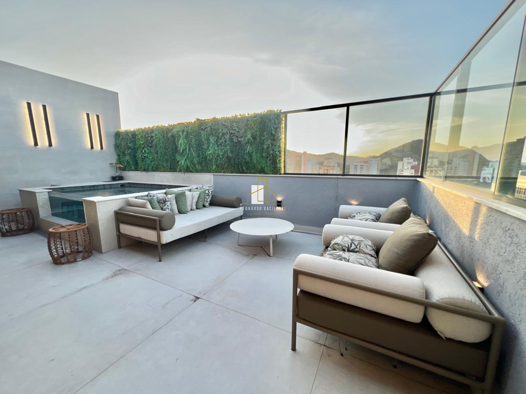 Cobertura à venda com 4 quartos, 330m² - Foto 14