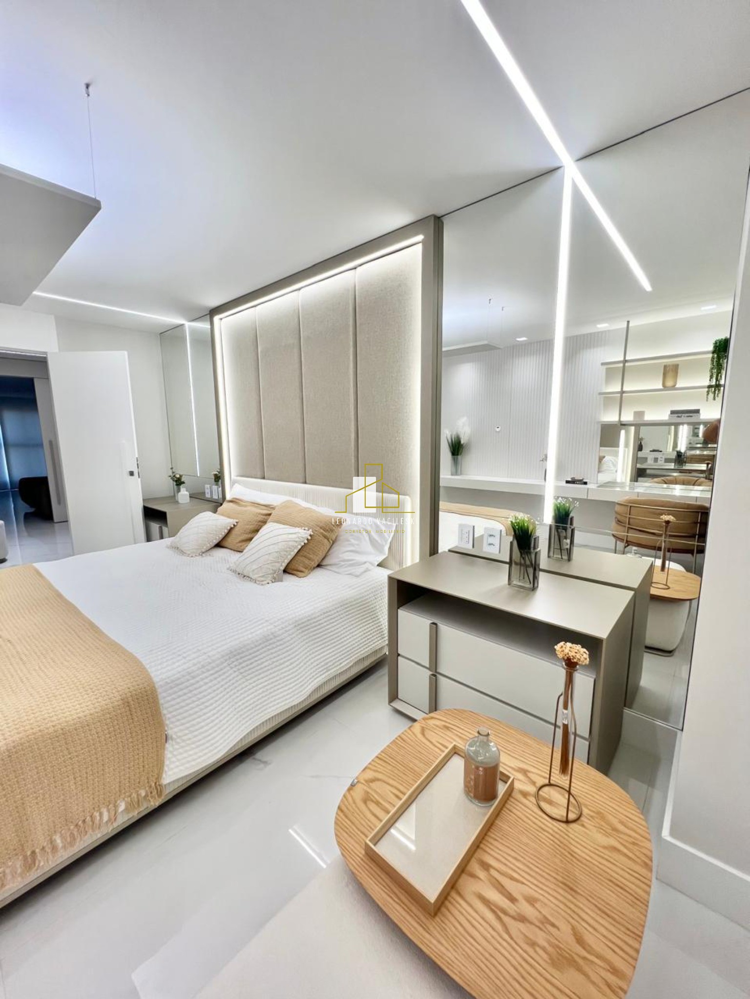 Cobertura à venda com 4 quartos, 330m² - Foto 19