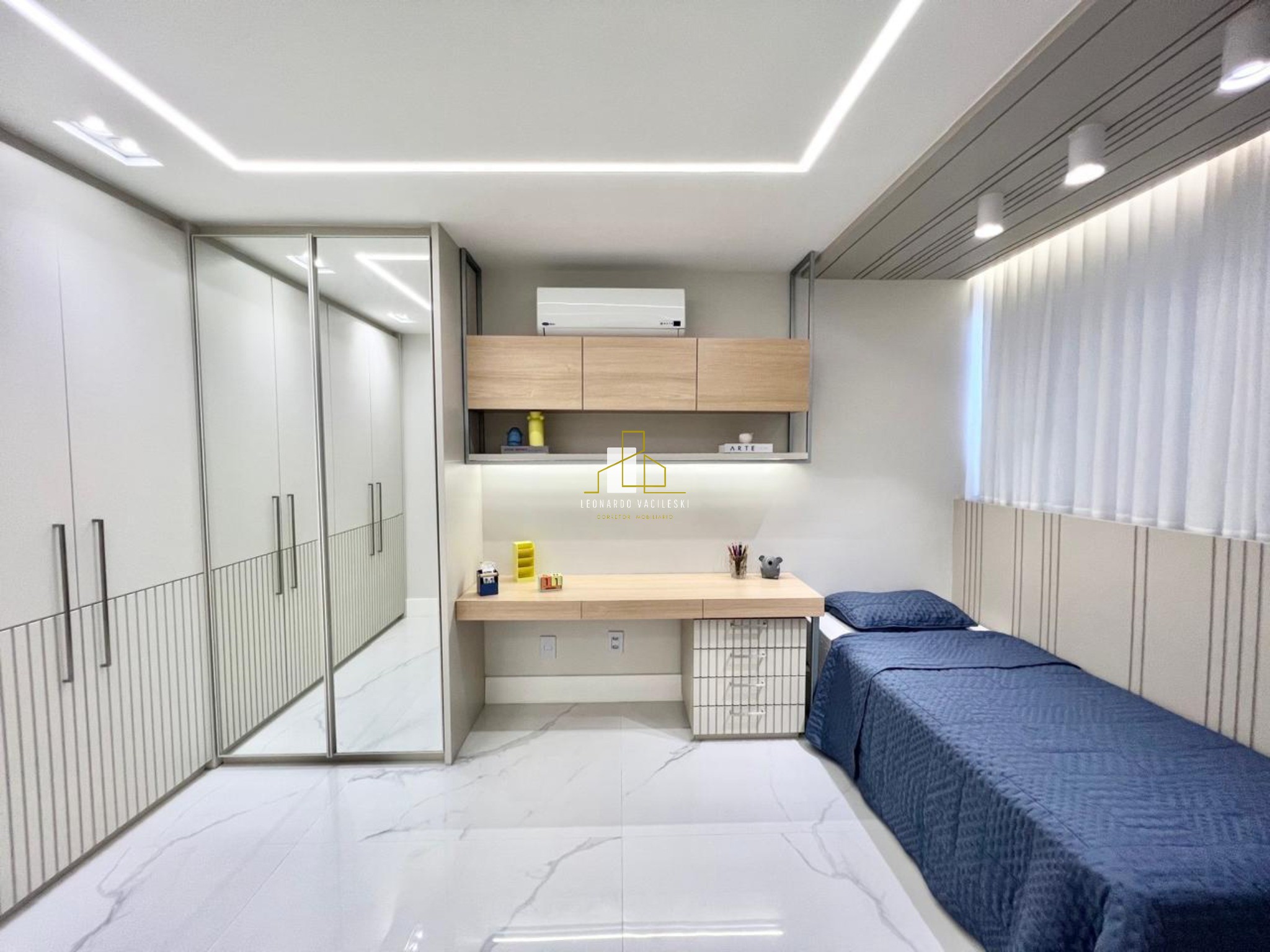 Cobertura à venda com 4 quartos, 330m² - Foto 25