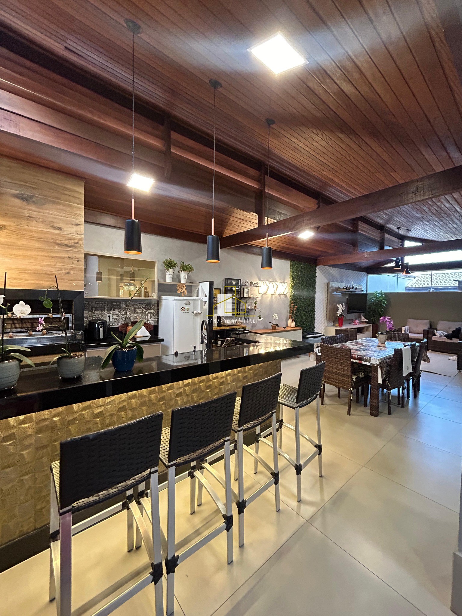 Casa, 4 quartos, 230 m² - Foto 5