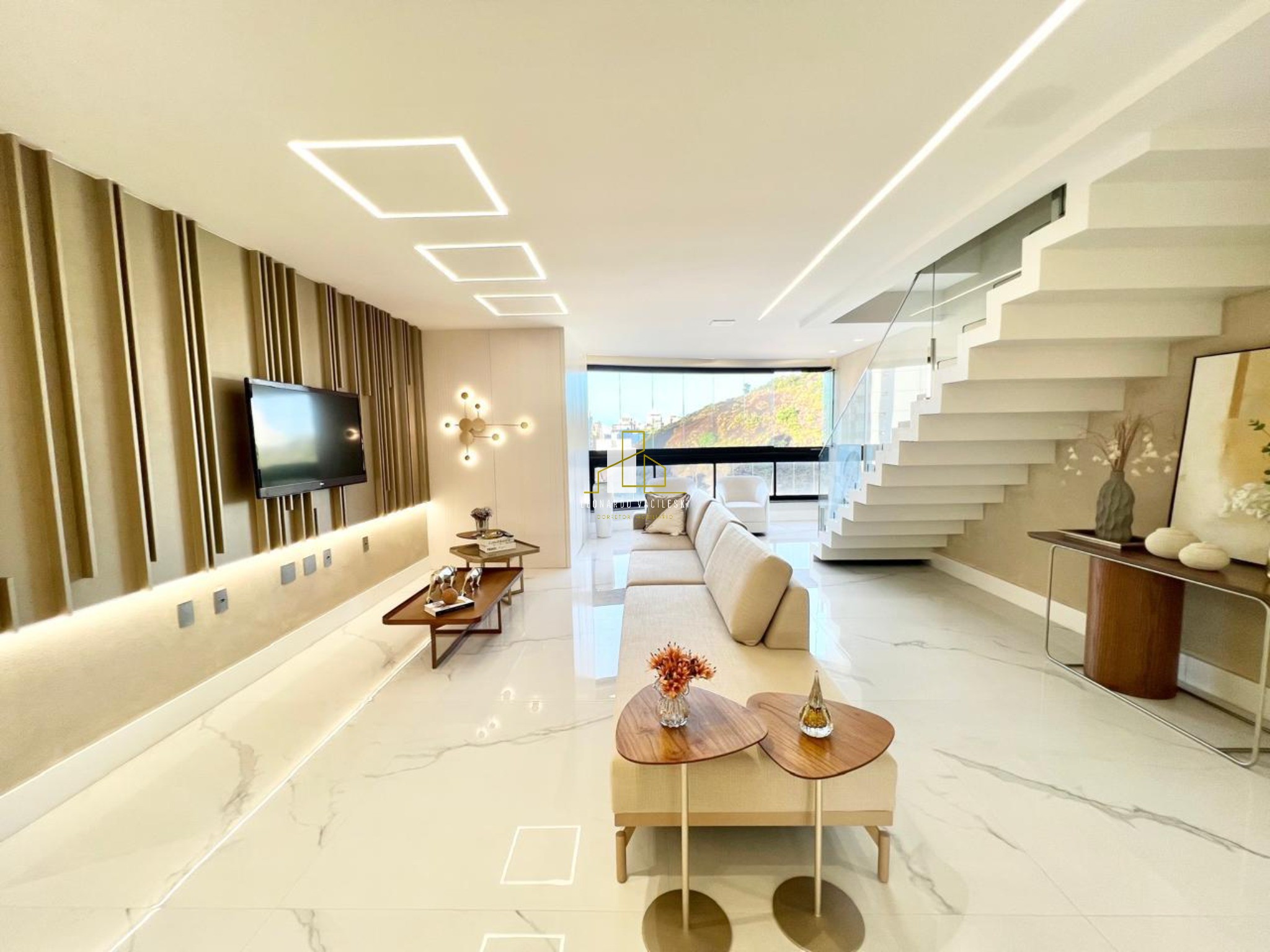 Cobertura à venda com 4 quartos, 330m² - Foto 5