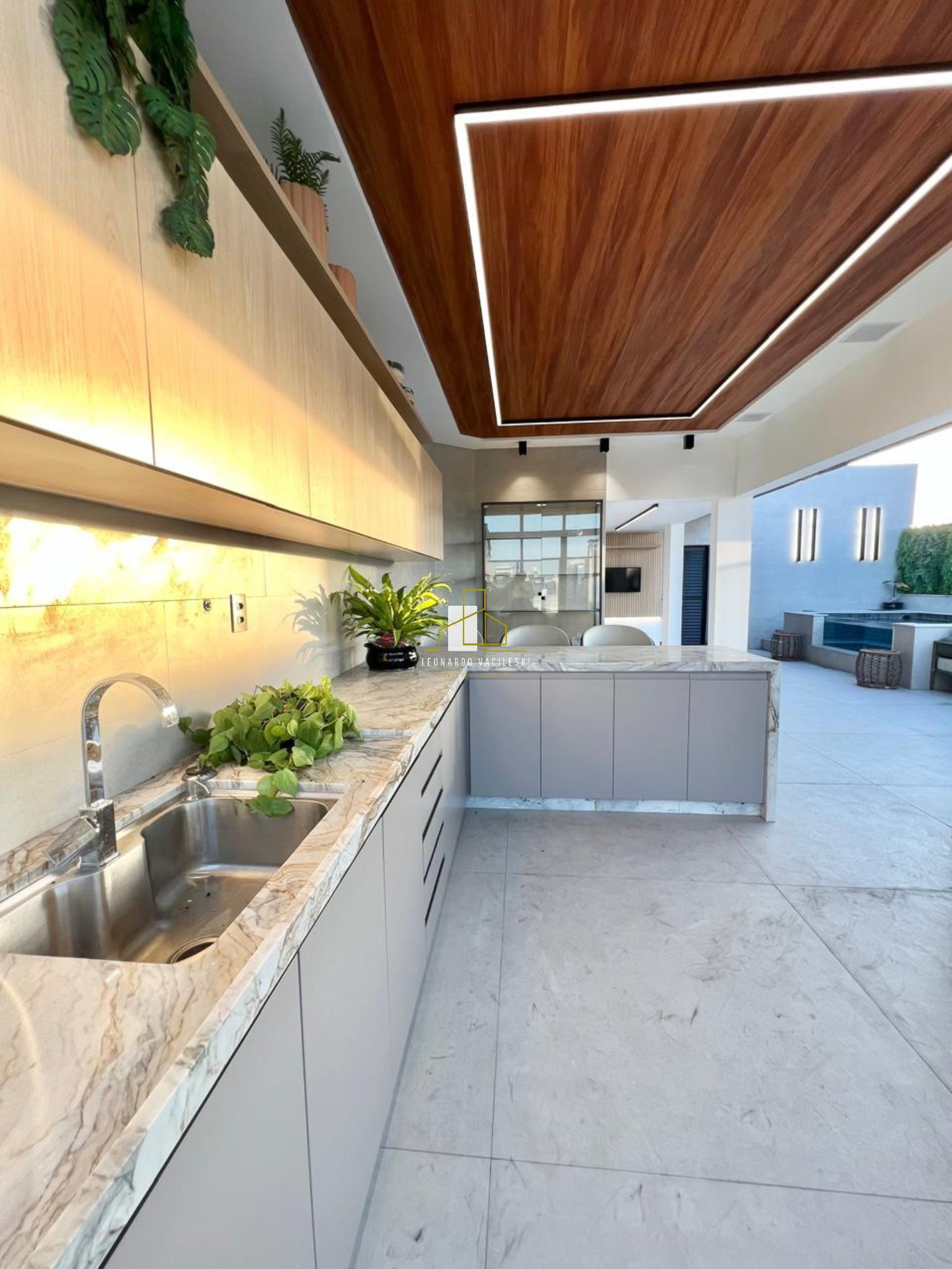 Cobertura à venda com 4 quartos, 330m² - Foto 15