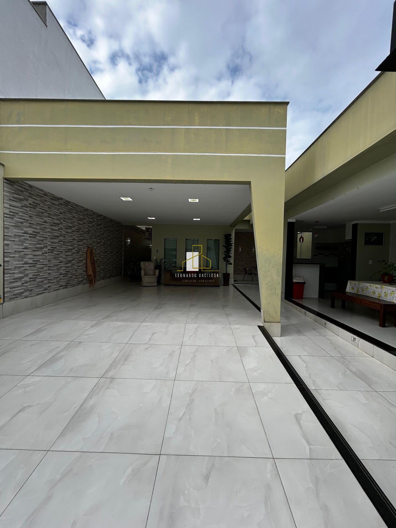 Casa, 3 quartos, 250 m² - Foto 15