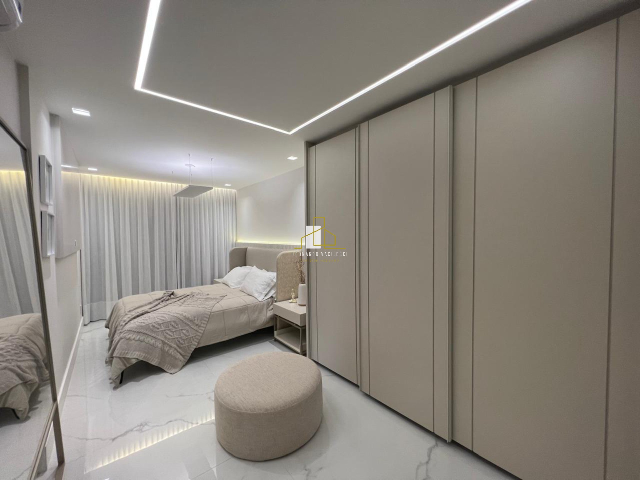 Cobertura à venda com 4 quartos, 330m² - Foto 17