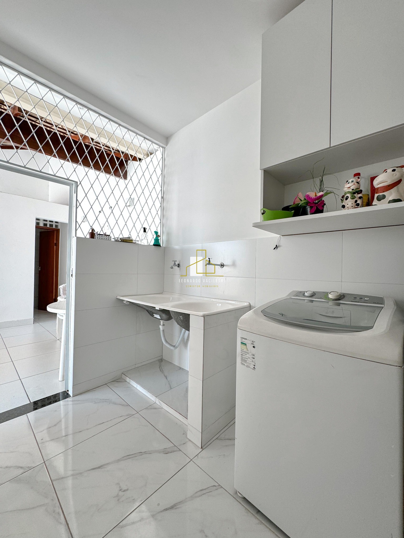 Casa, 3 quartos, 248 m² - Foto 8