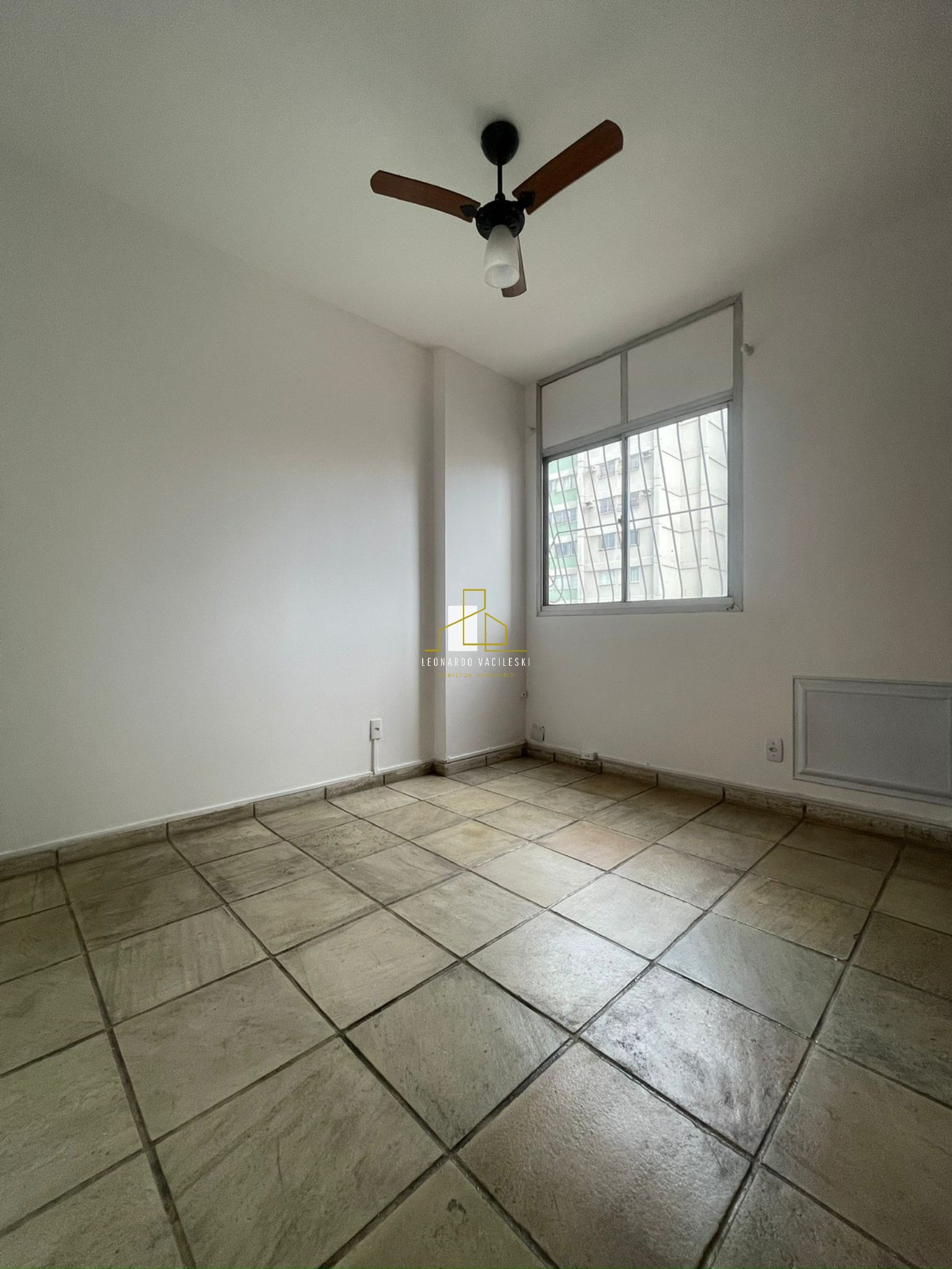 Apartamento à venda com 3 quartos, 70m² - Foto 8