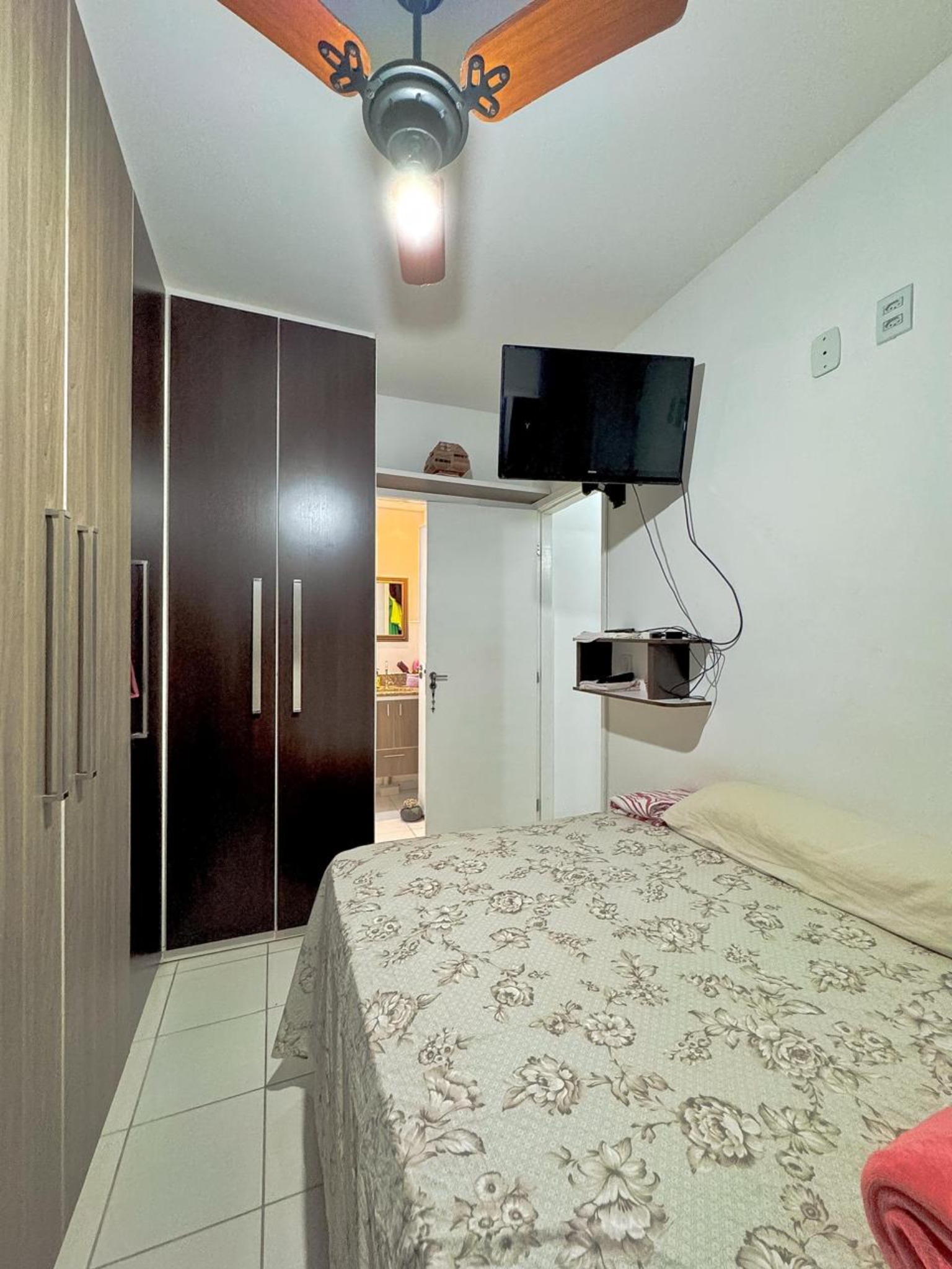 Apartamento à venda com 2 quartos, 60m² - Foto 35