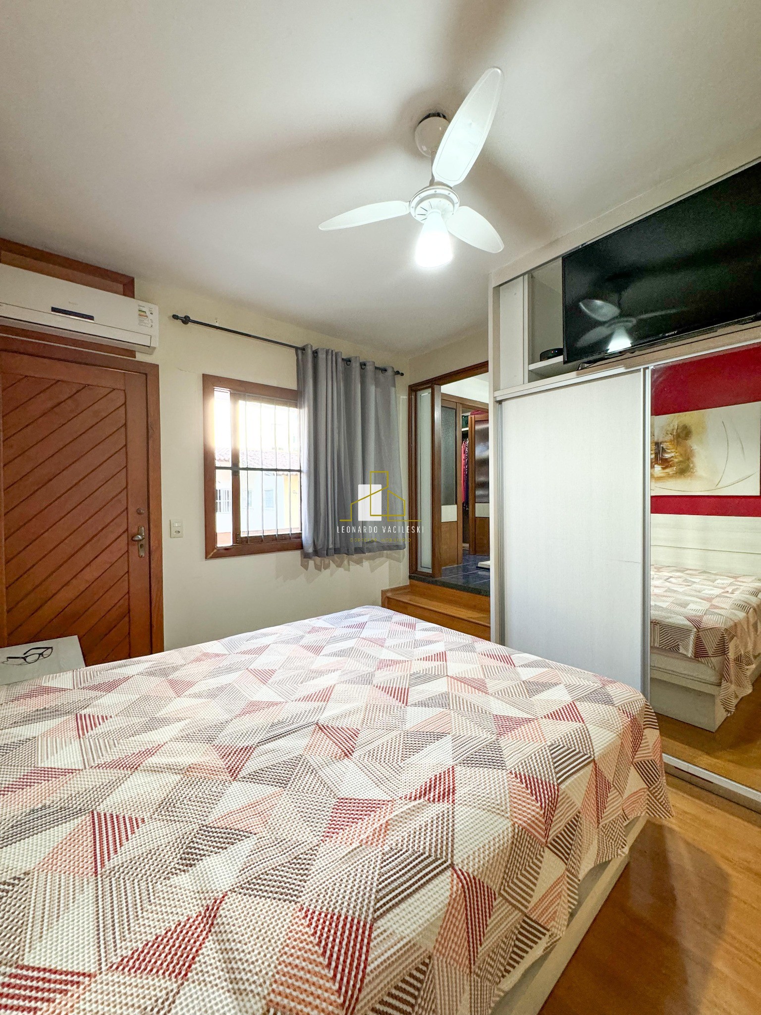 Casa à venda com 4 quartos, 308m² - Foto 19