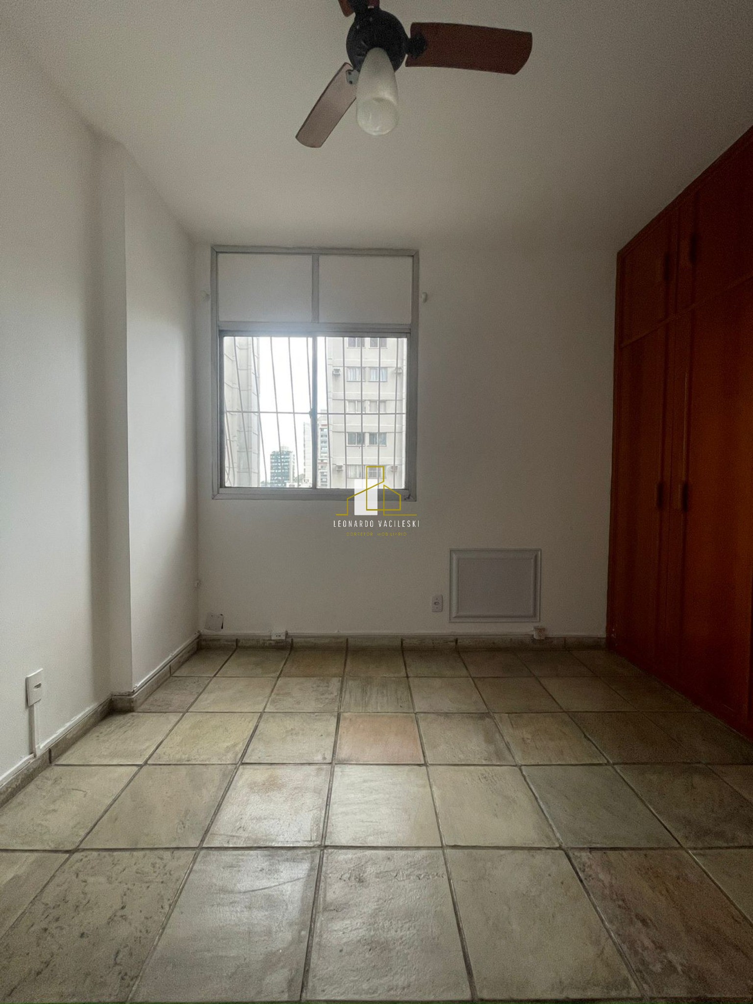 Apartamento à venda com 3 quartos, 70m² - Foto 9