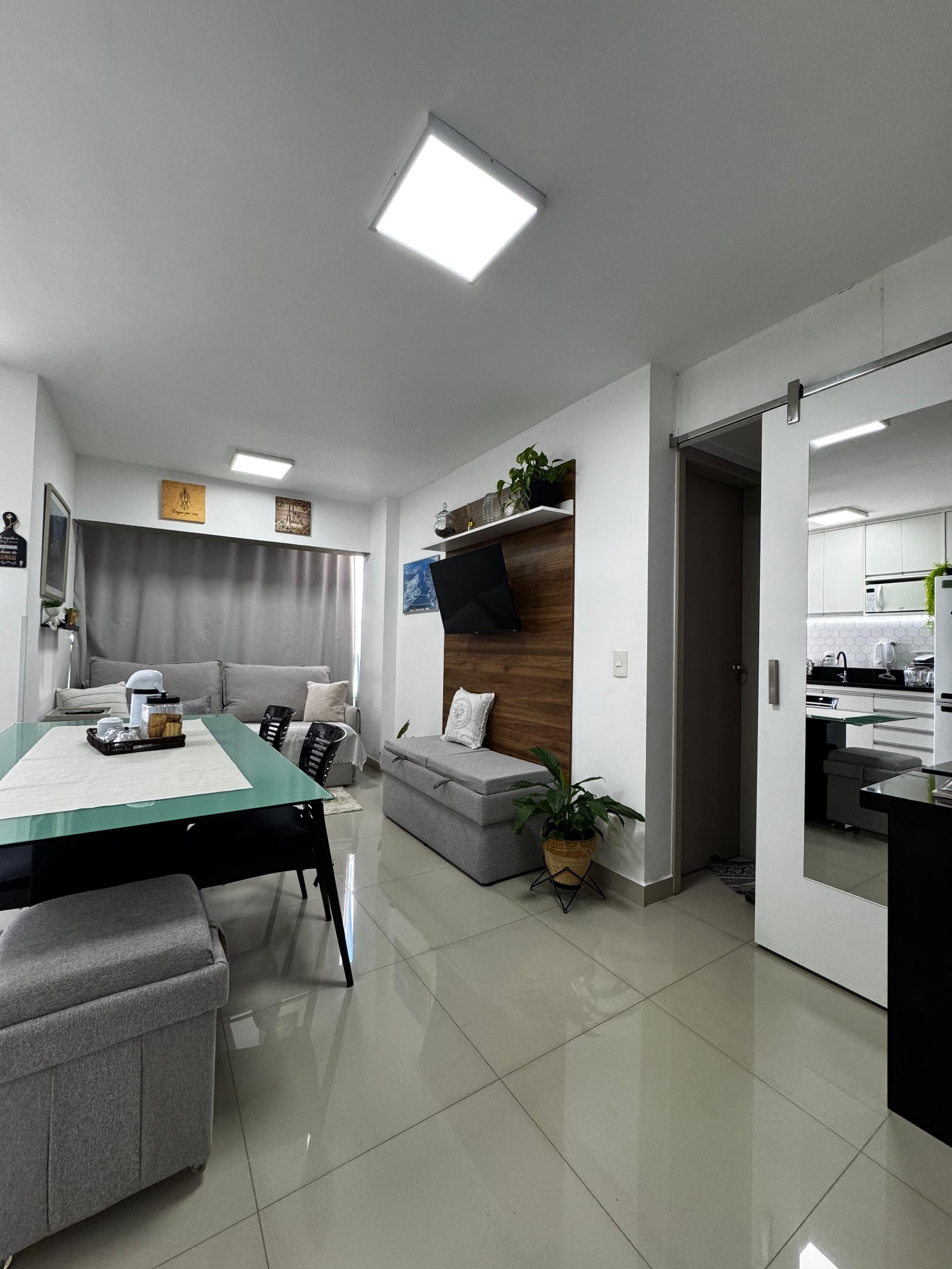 Apartamento, 2 quartos, 57 m² - Foto 1