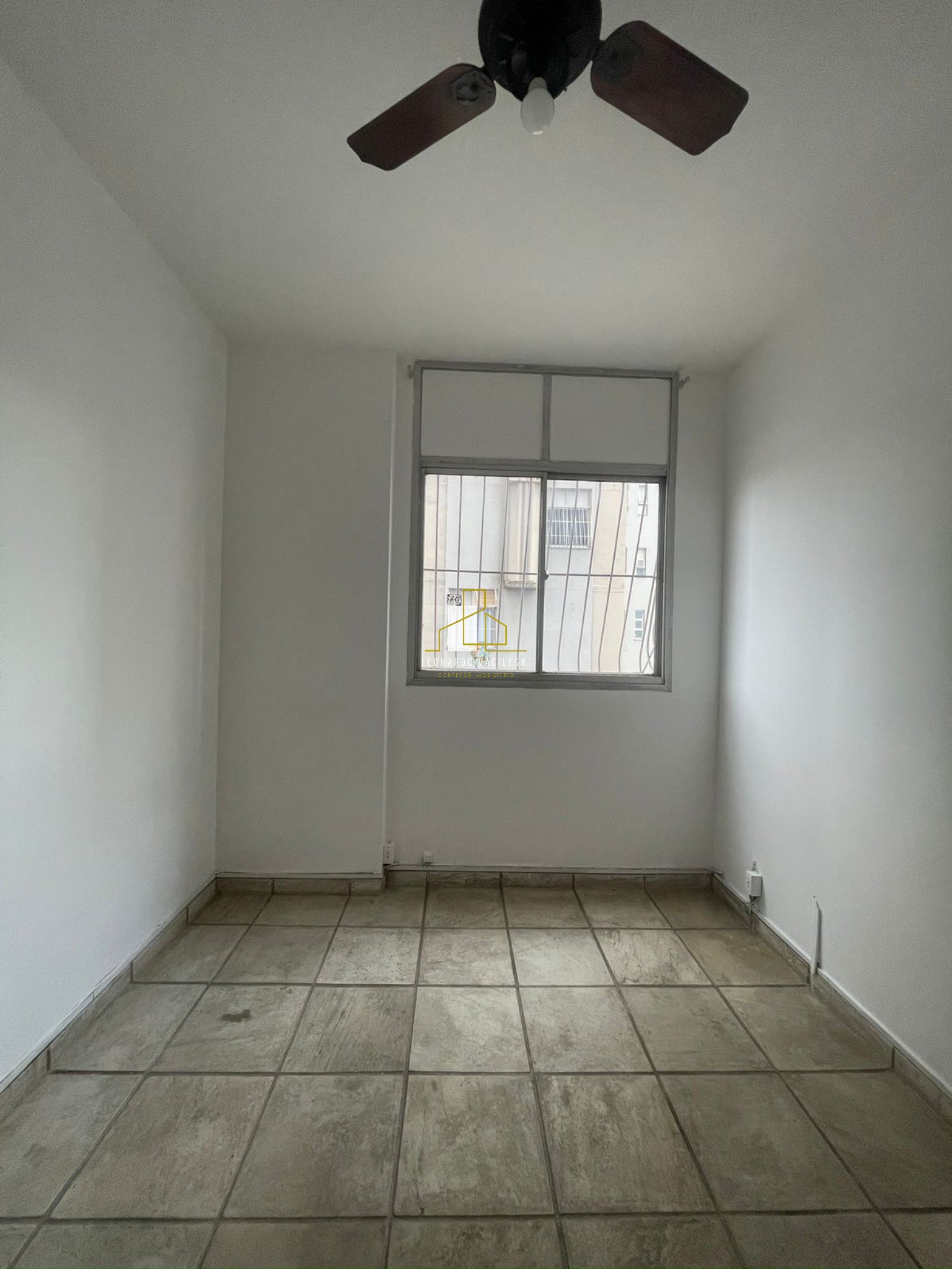 Apartamento à venda com 3 quartos, 70m² - Foto 13