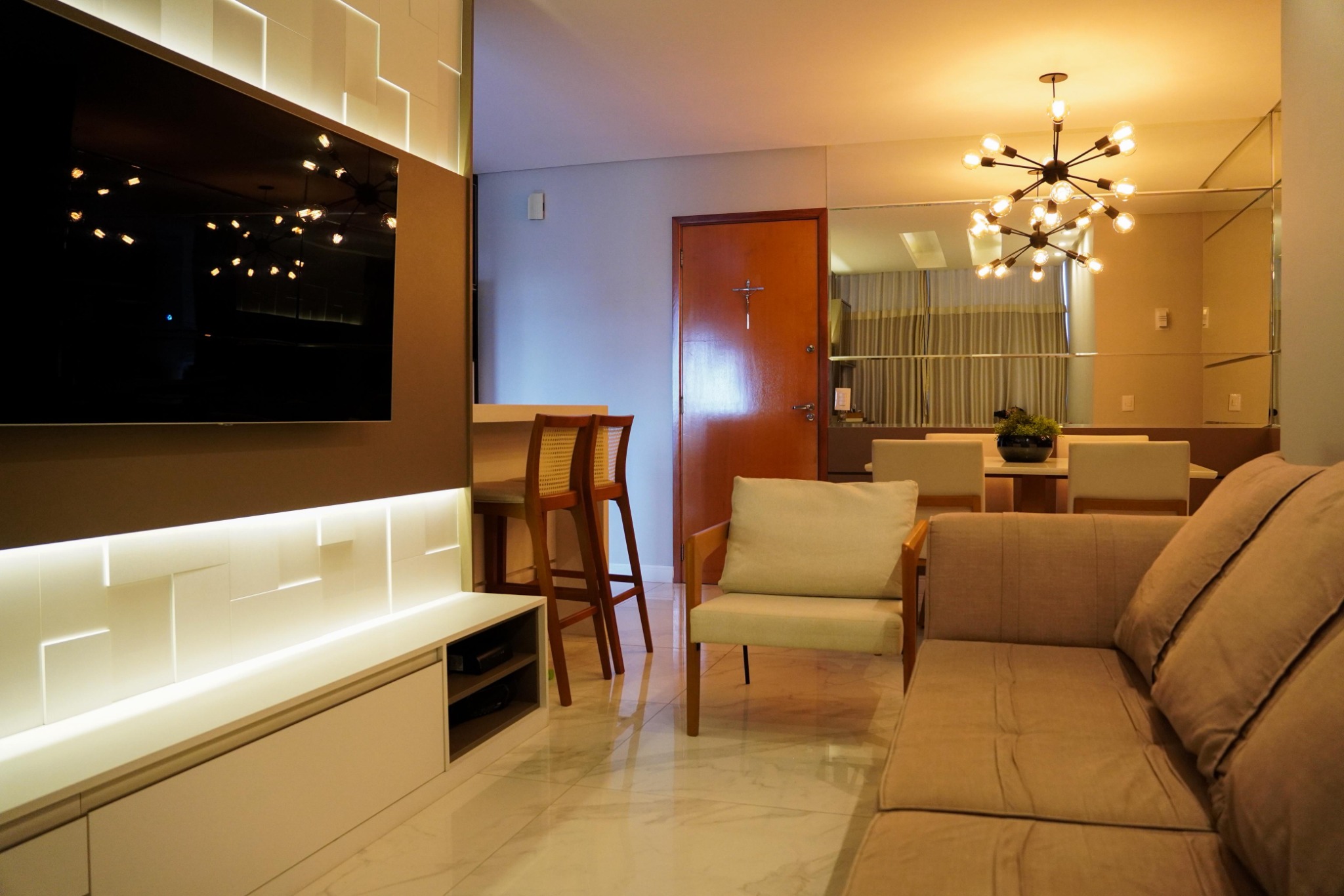 Apartamento, 2 quartos, 68 m² - Foto 2