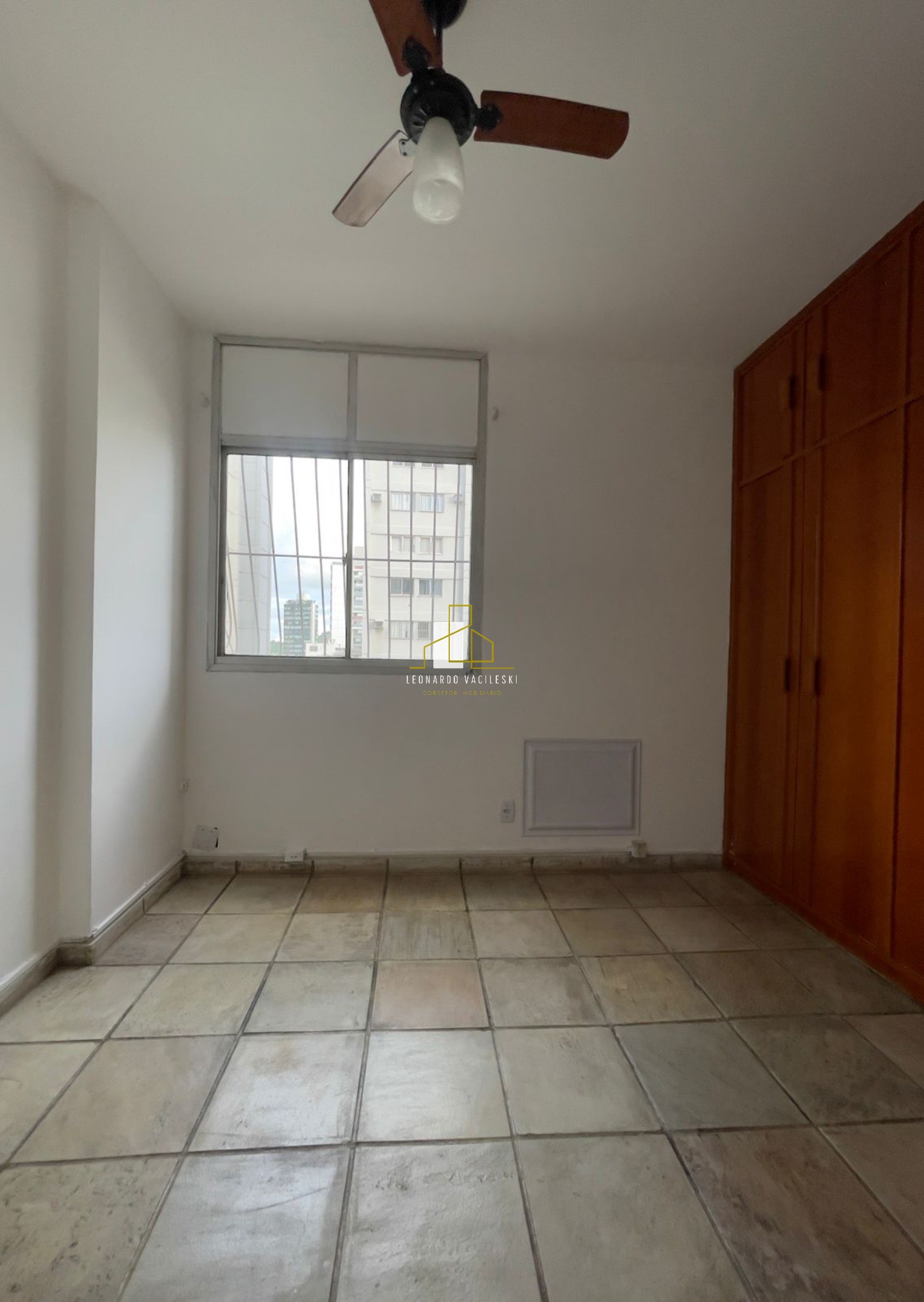 Apartamento à venda com 3 quartos, 70m² - Foto 10
