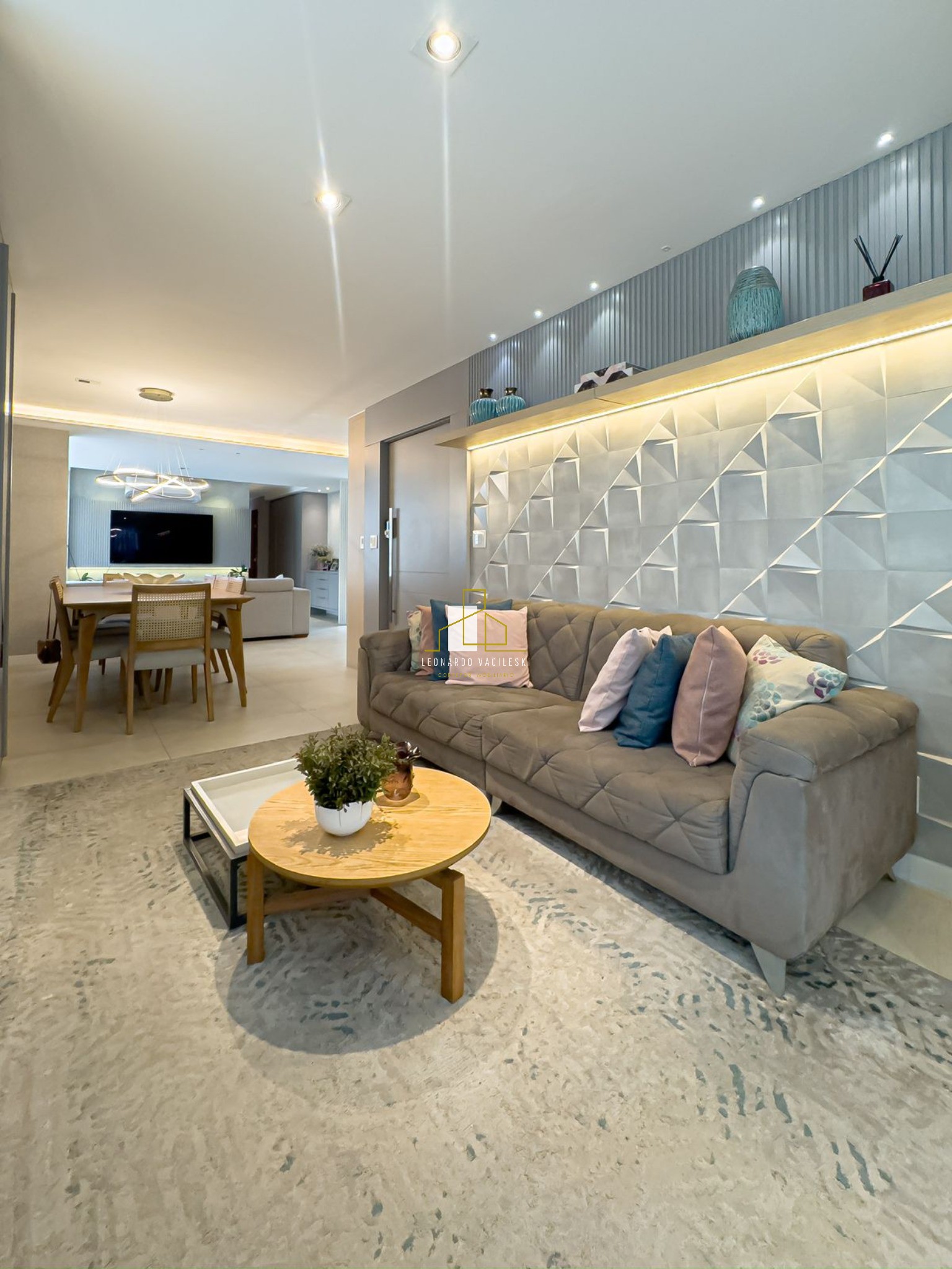 Apartamento, 3 quartos, 145 m² - Foto 1