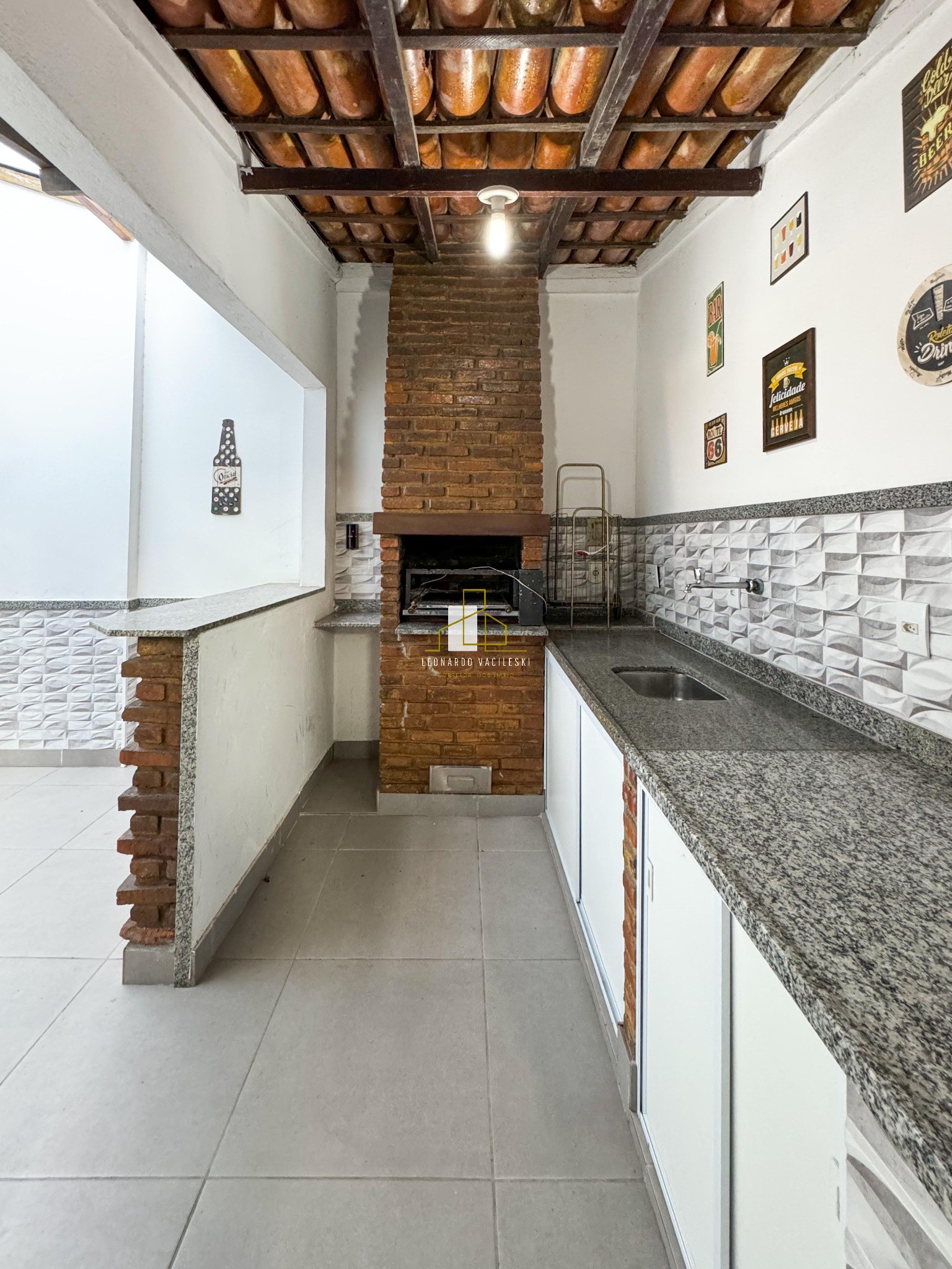 Casa à venda com 4 quartos, 308m² - Foto 10