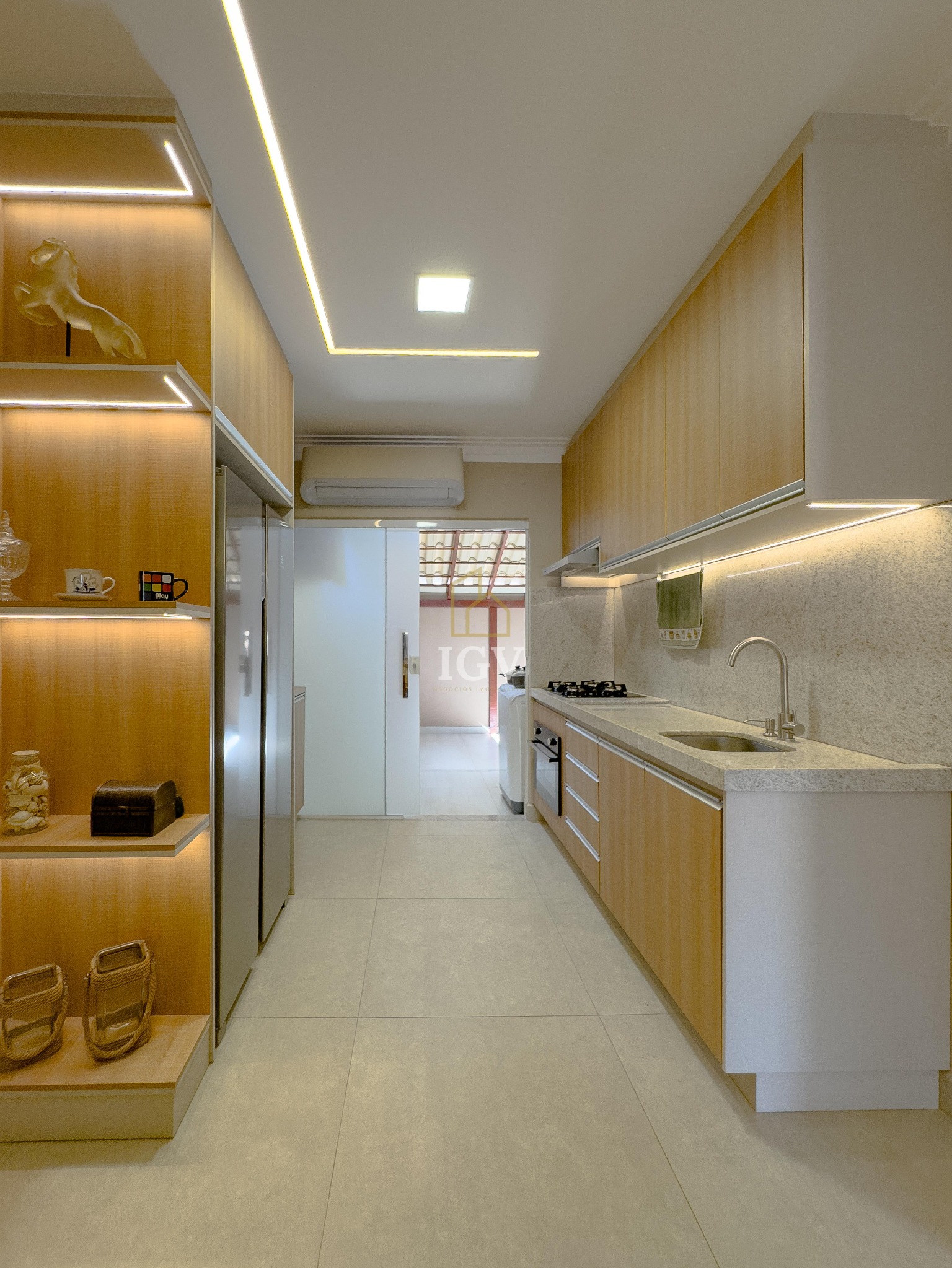 Casa à venda com 2 quartos, 187m² - Foto 5