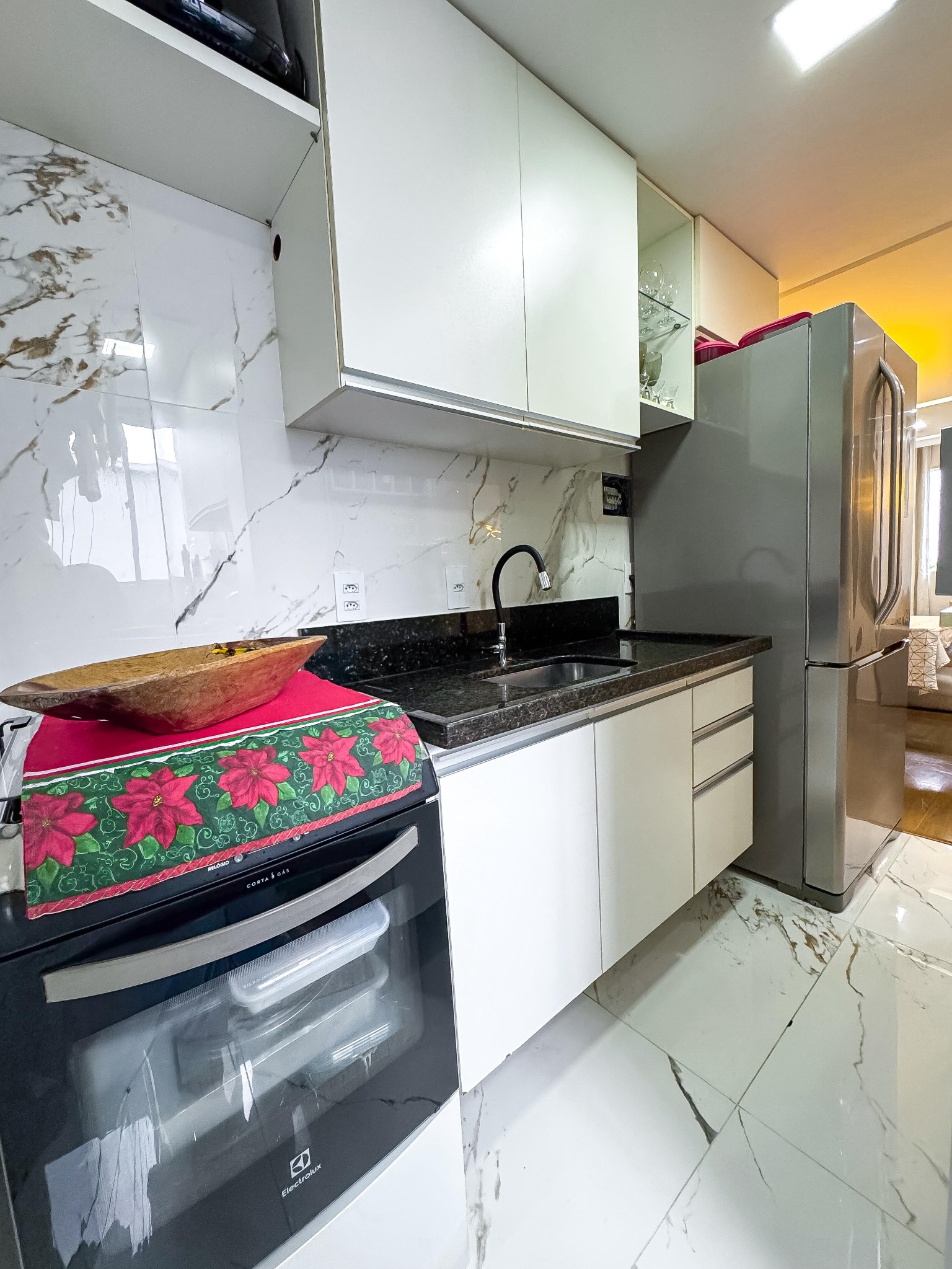 Apartamento à venda com 2 quartos, 54m² - Foto 4