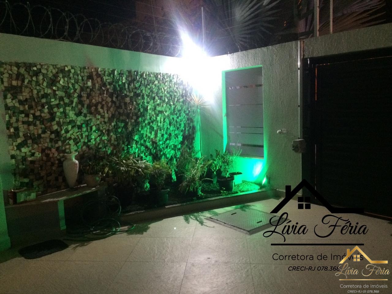 Casa, 4 quartos, 230 m² - Foto 2