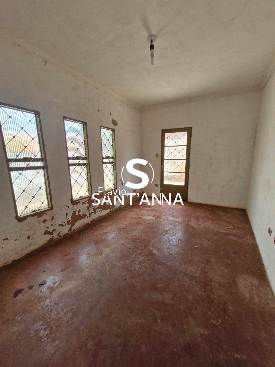 Vende-se casa no bairro jardim santa catarina em fernandópol