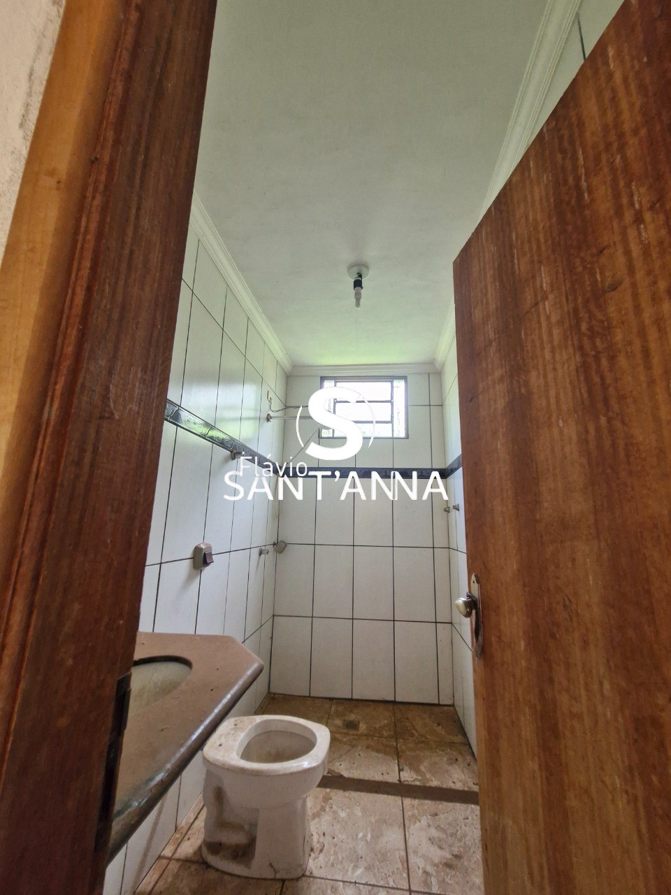 Vende-se casa no bairro jardim santa catarina em fernandópol