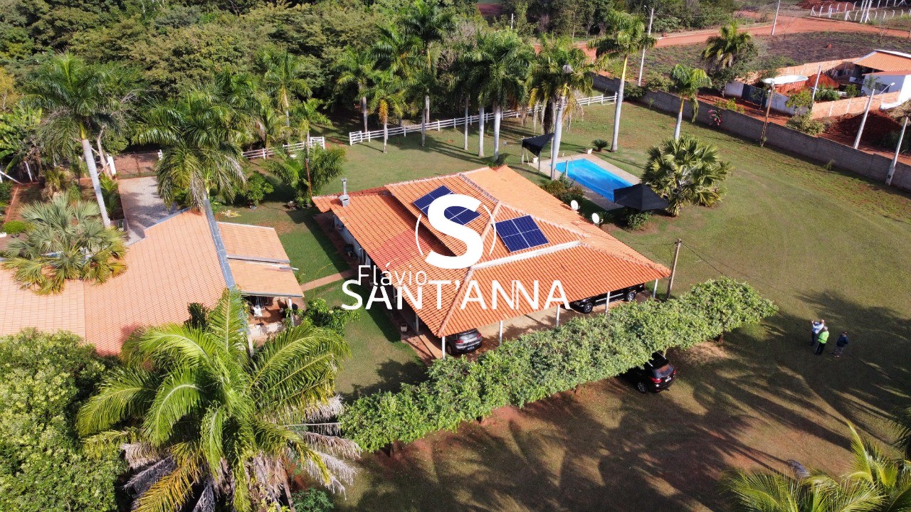 Chácara, 3 quartos, 2100 m² - Foto 1