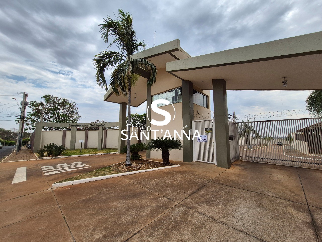 Casa, 3 quartos, 172 m² - Foto 1