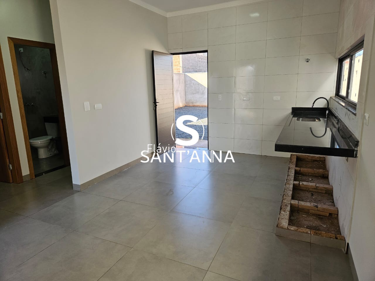 Casa, 2 quartos, 250 m² - Foto 17