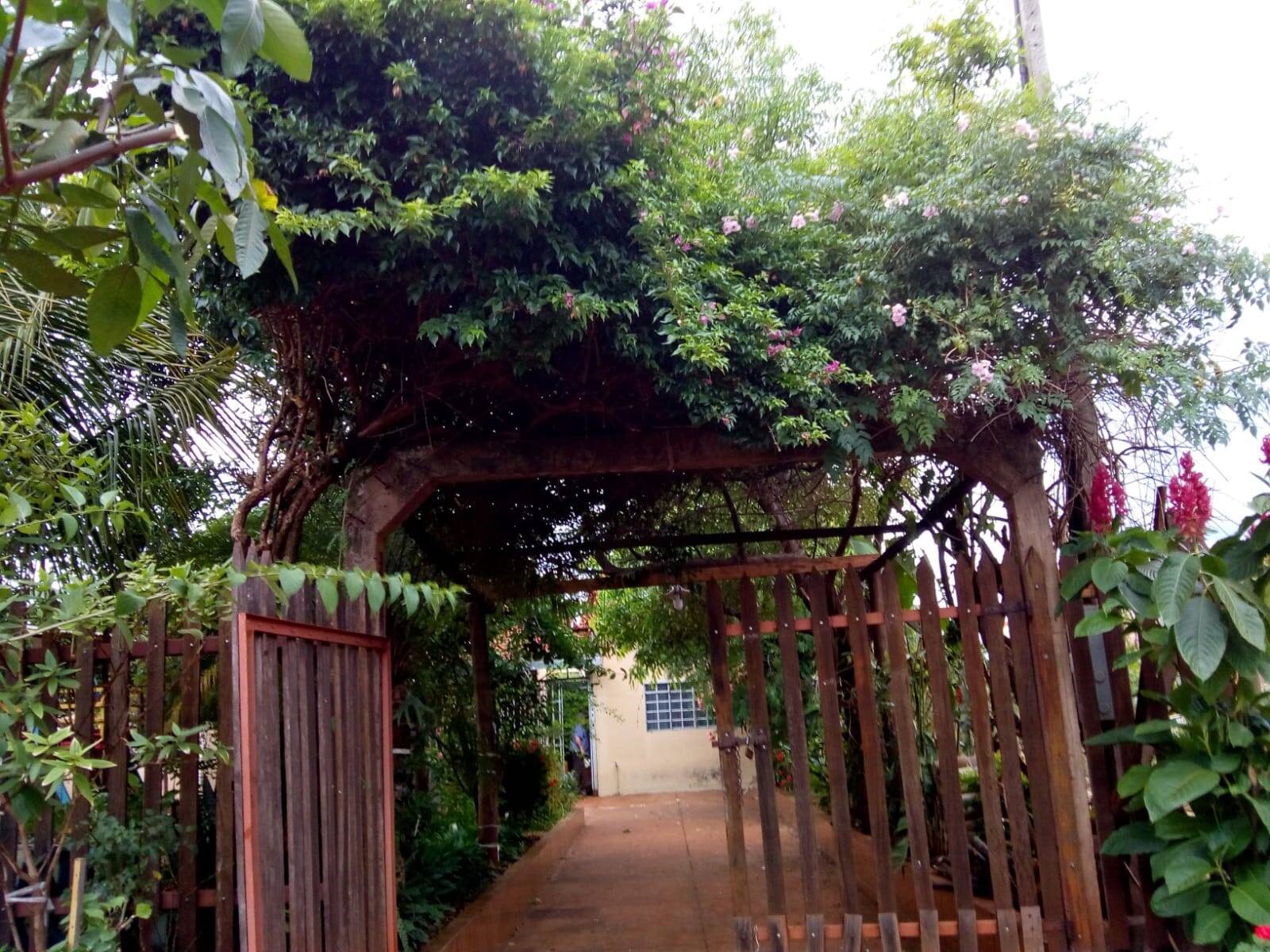 Chácara, 3 quartos, 450 m² - Foto 1