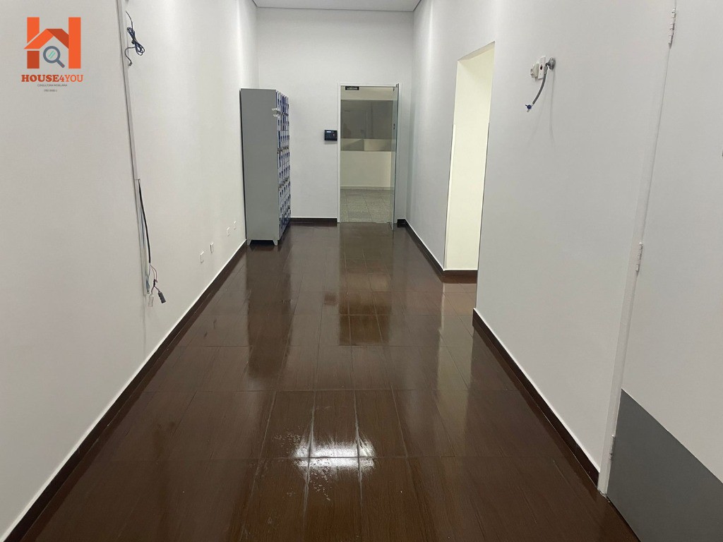 Prédio comercial para locação na saúde