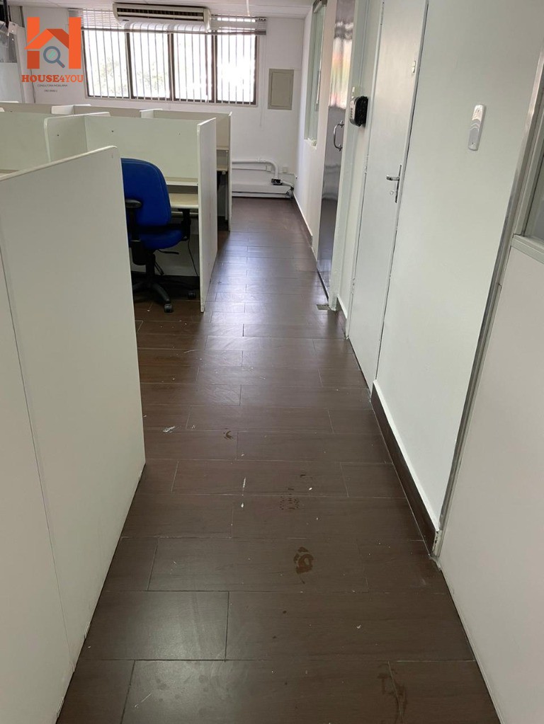 Prédio comercial para locação na saúde