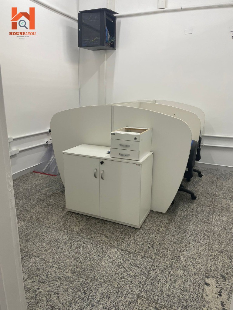 Prédio comercial para locação na saúde