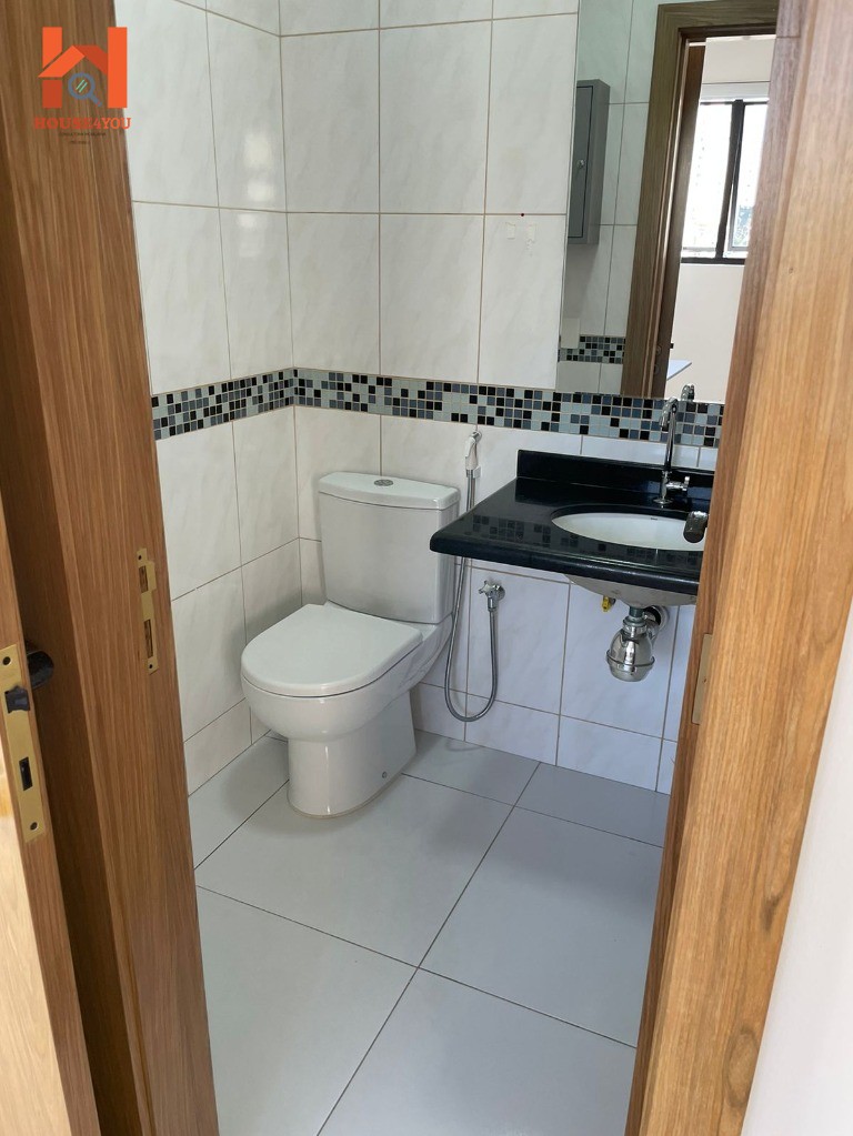 Prédio comercial para locação na saúde