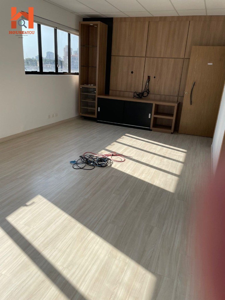 Prédio comercial para locação na saúde