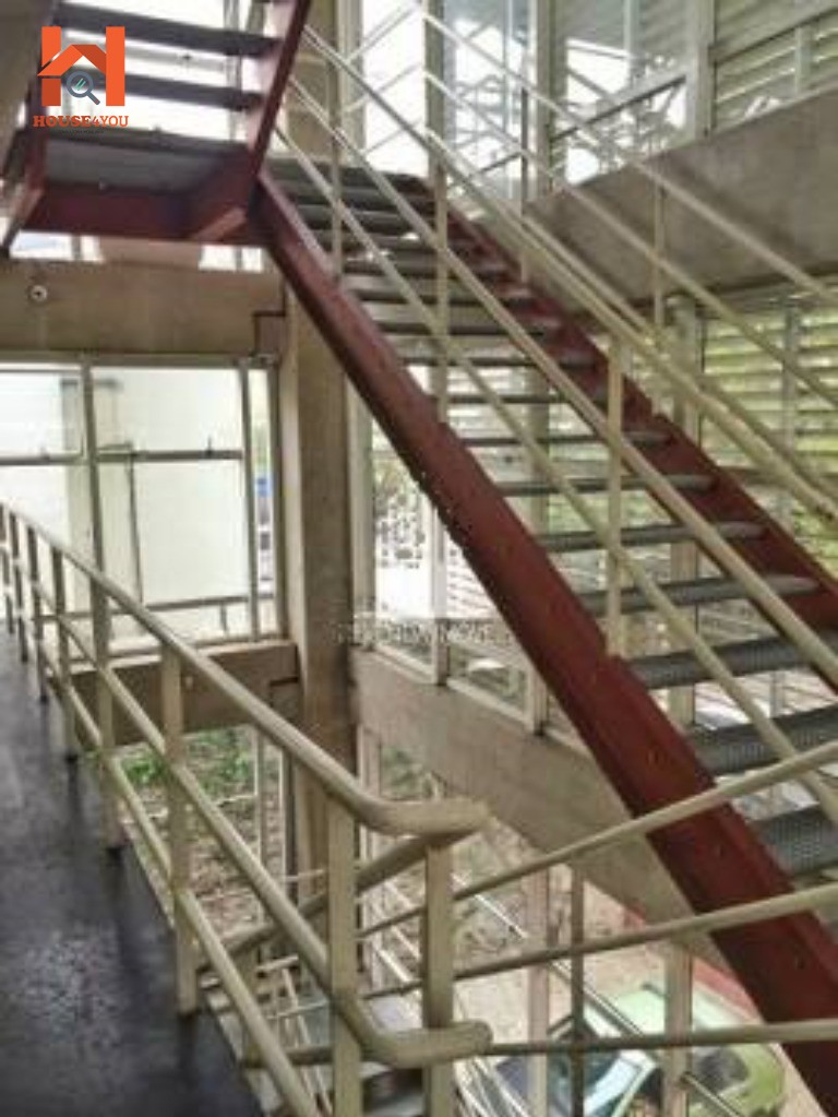 EDIFÍCIO COMERCIAL NO ALTO DE PINHEIROS com 5 lajes multiuso, 770 m2 em excelente localização, projeto MMBB com Paulo Mendes da Rocha